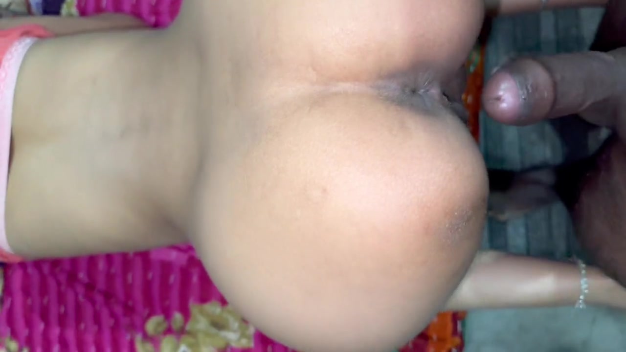 Lovely girl hard foucking creampie pussy