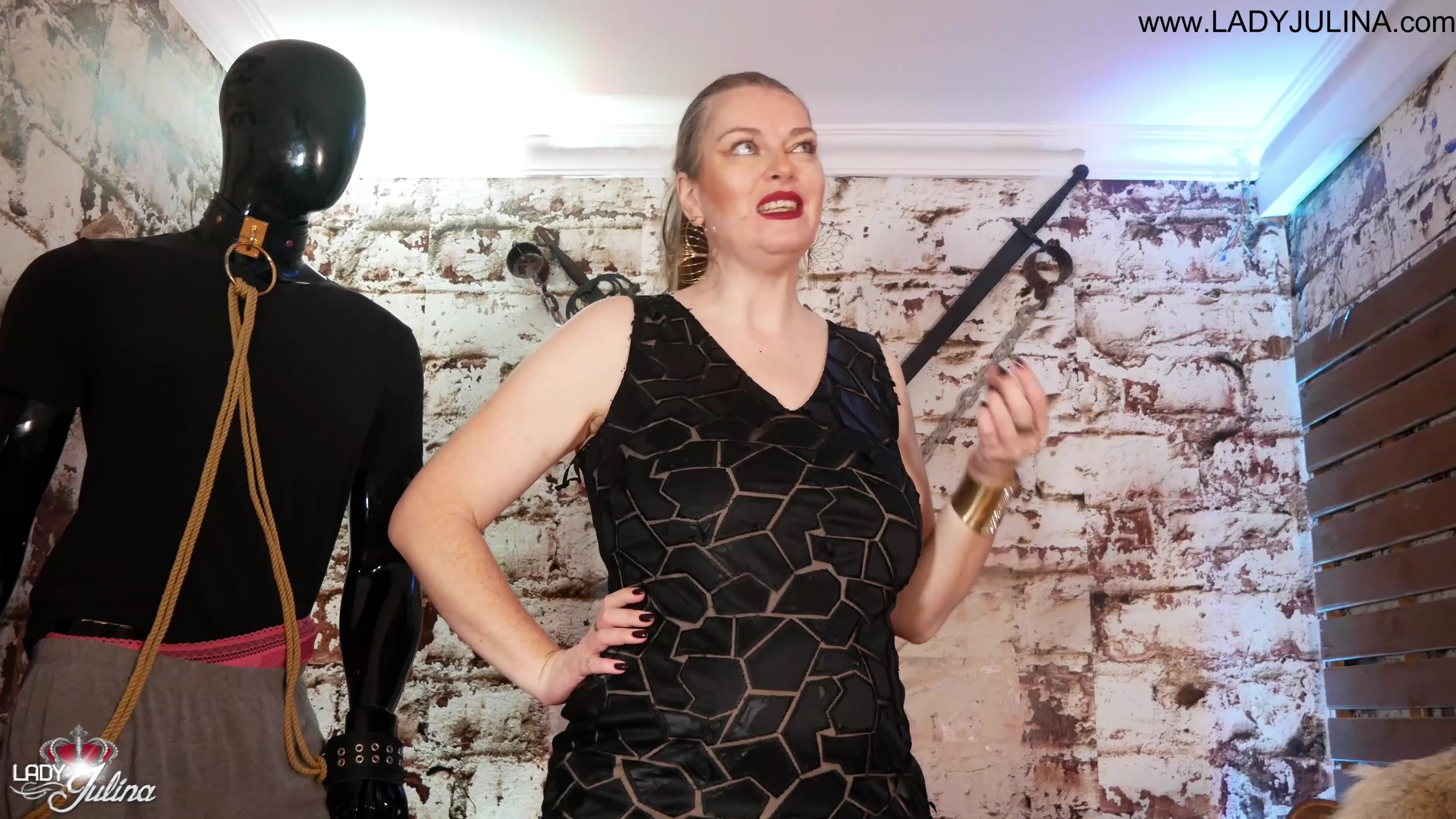 Sissi, your role, this feminine role that is now coming to you, is simply becoming clearer and clearer, you are really no longer a man from now on