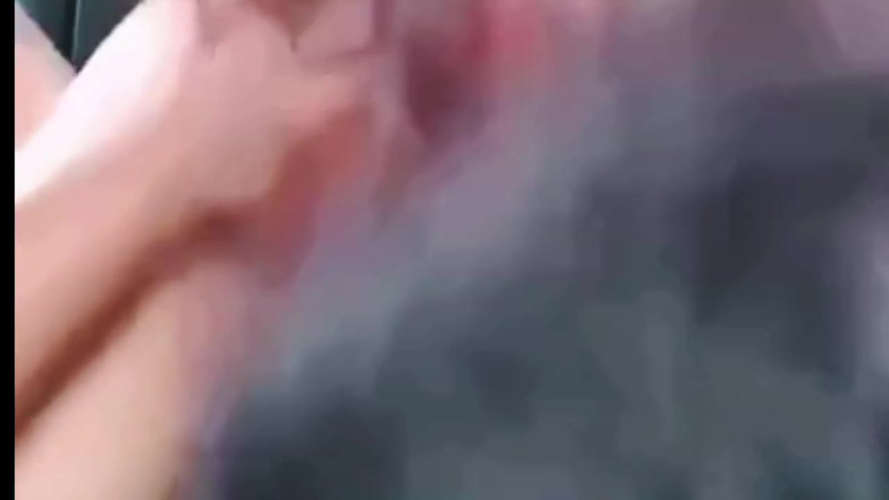 A Girl Who Knows How To Have A Boyfriend