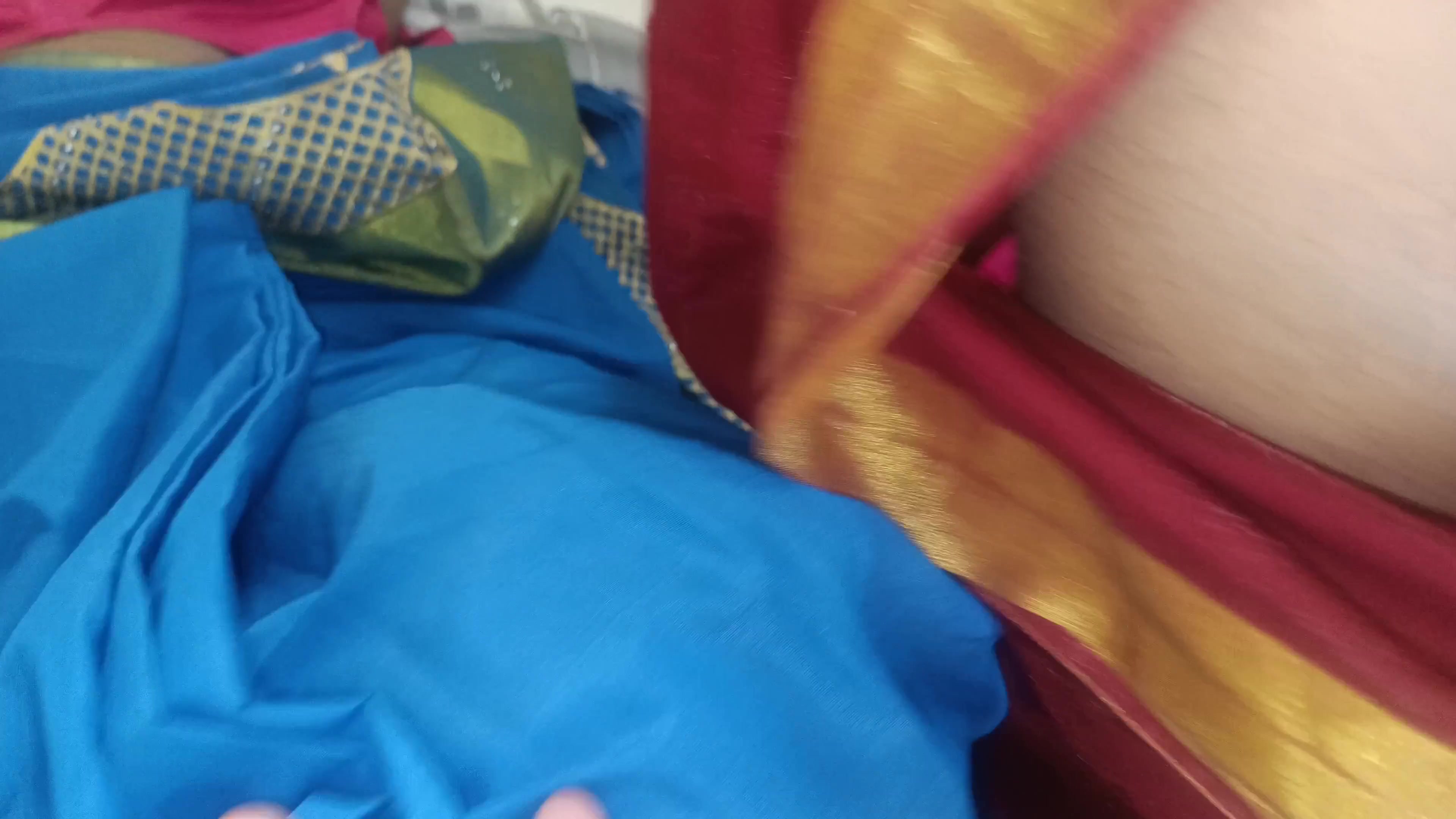 Couples lesbian threesome fuck