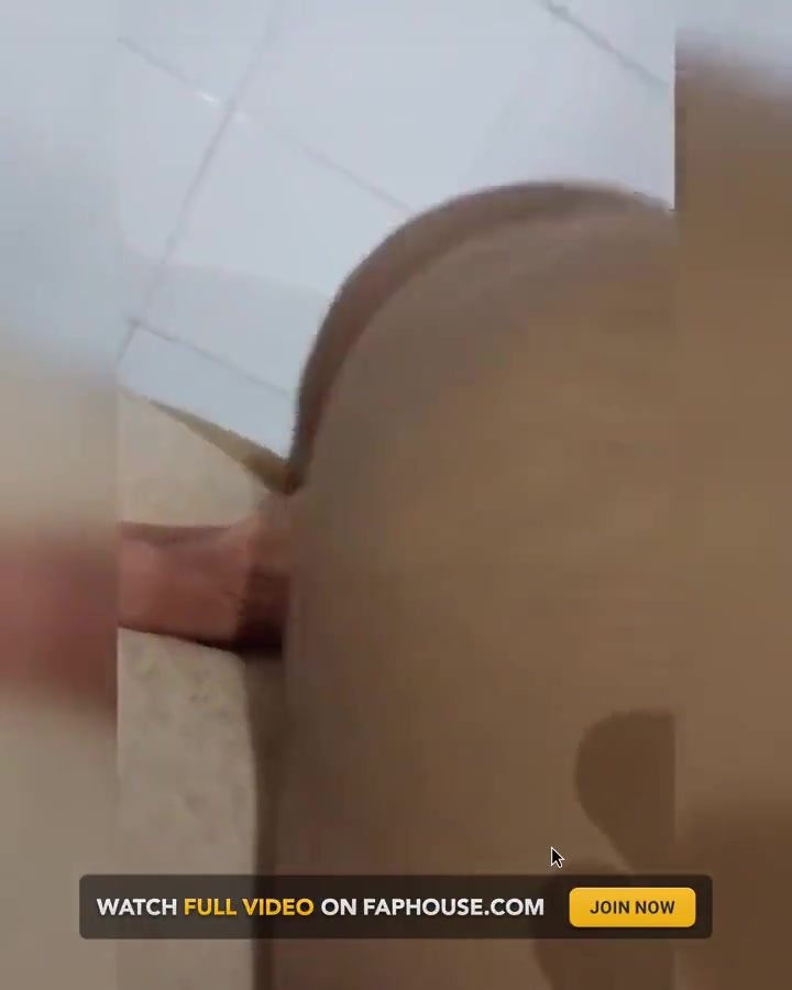 My friend's whore came to visit New York and is already fucking in her ass