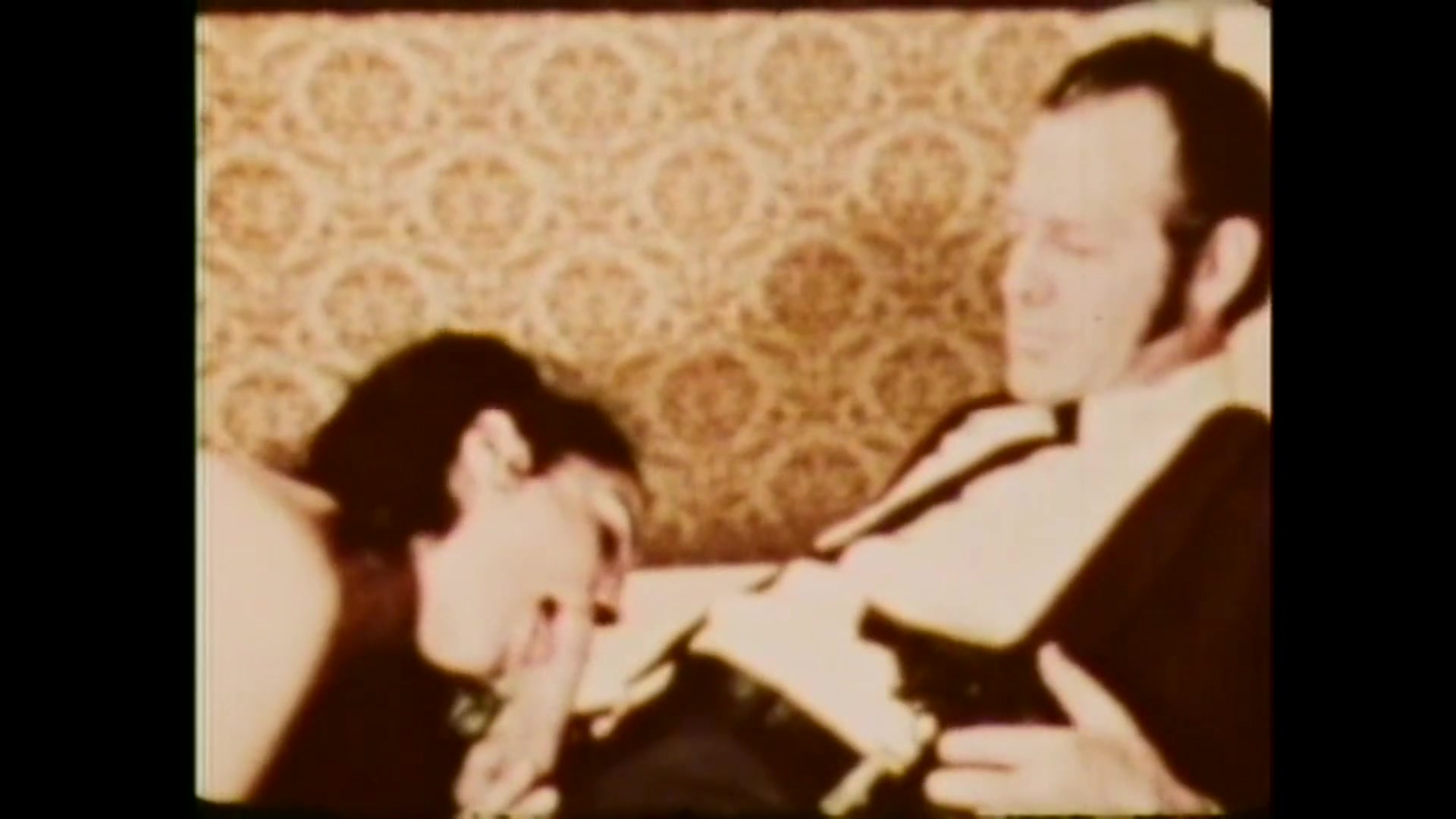 The Pig Eats My Penis