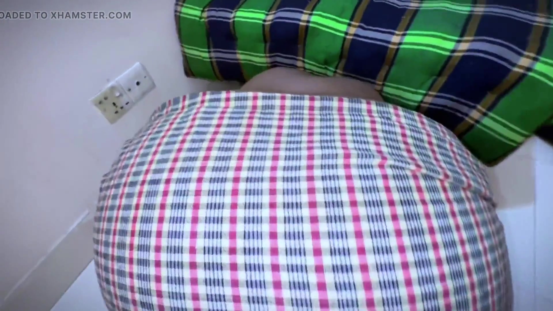 Big Thick Ass Naked Huge Hanging Boobs & Wide Pussy Hot Maid Stuck Under Bed - Arab Hot Maid