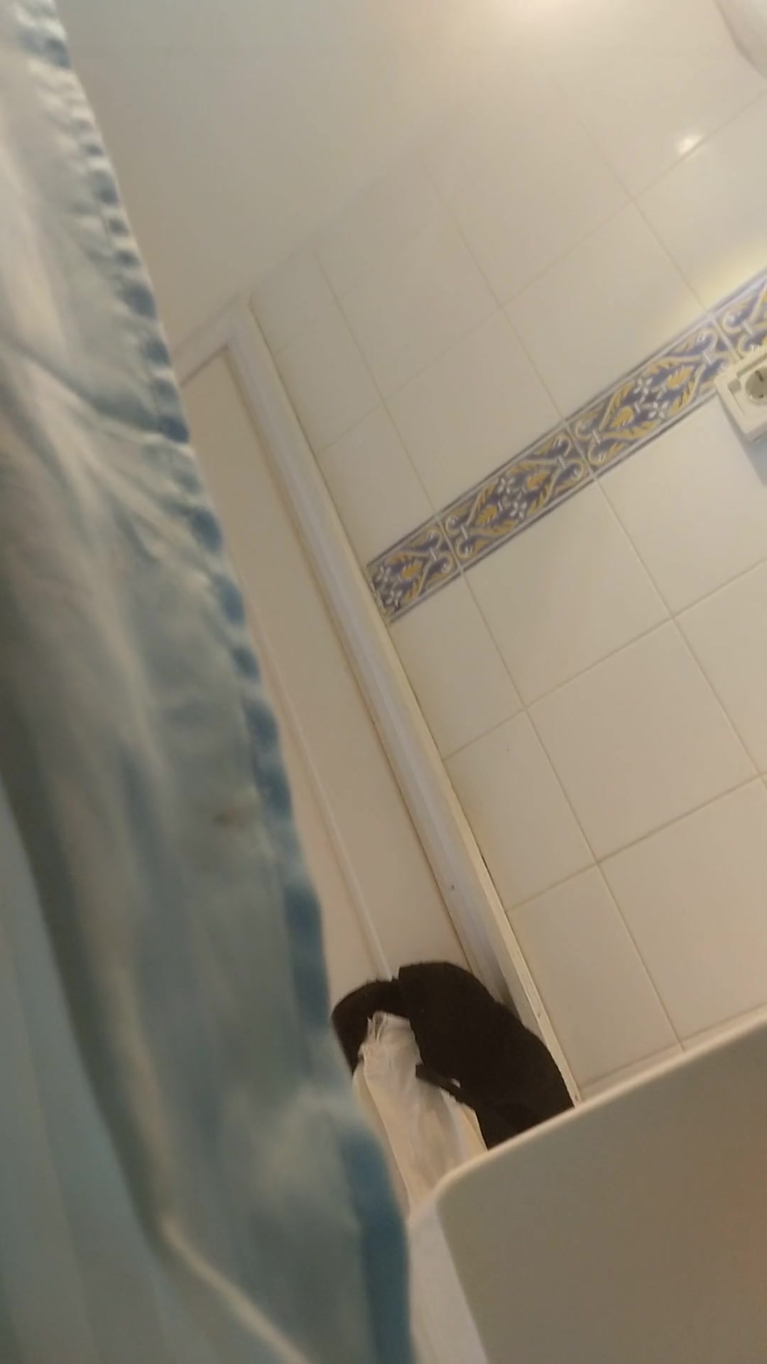 Algerian playing with her in a shower