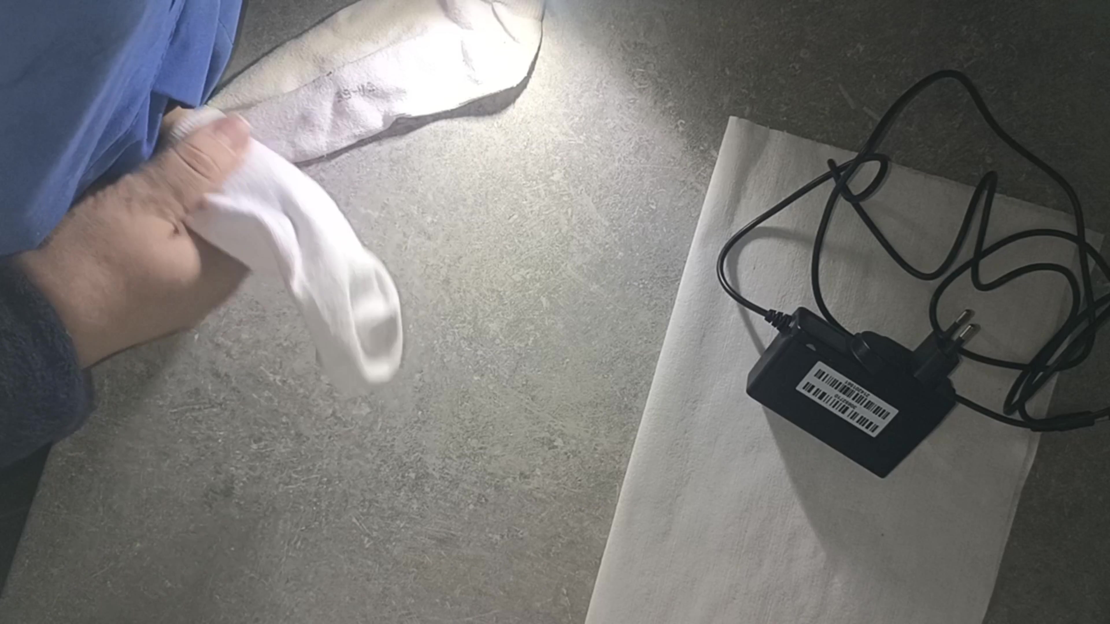 I went into the women’s locker room, took one of my colleague’s socks snif and used it like a condom while masturbating