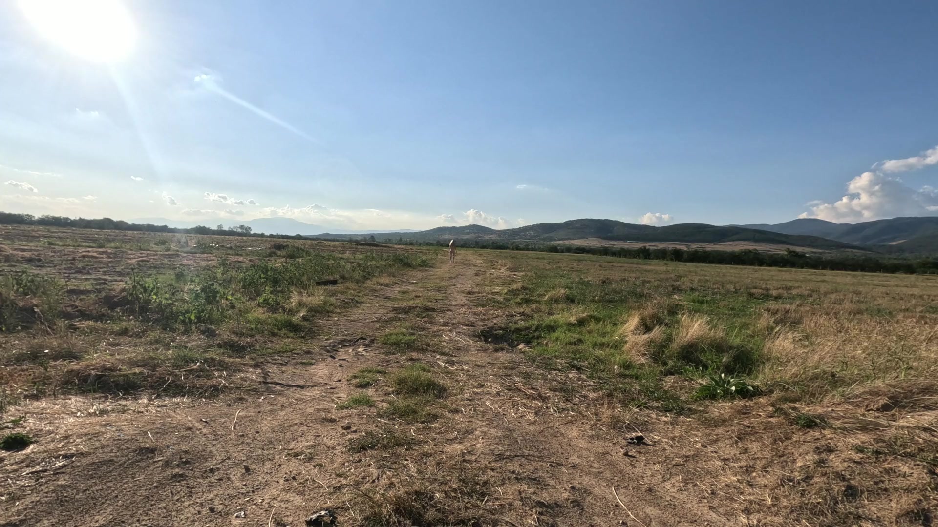 Slave Tih Ie Walks in the Blue Dress