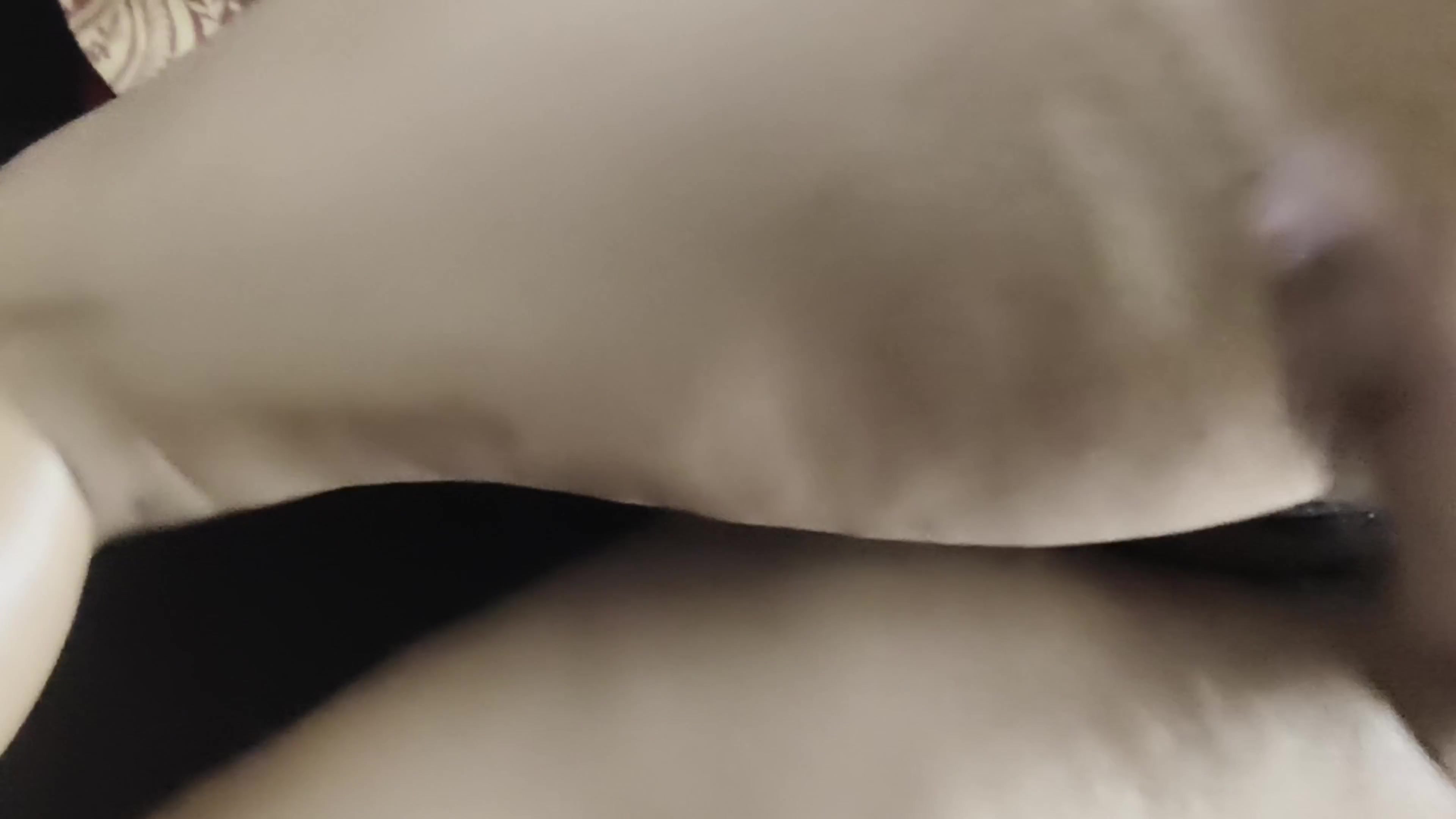 Bhabhi devar ne New year par Kiya romance bhabhi devar ka itna bass dekhkar rok nhi pai khud Ko