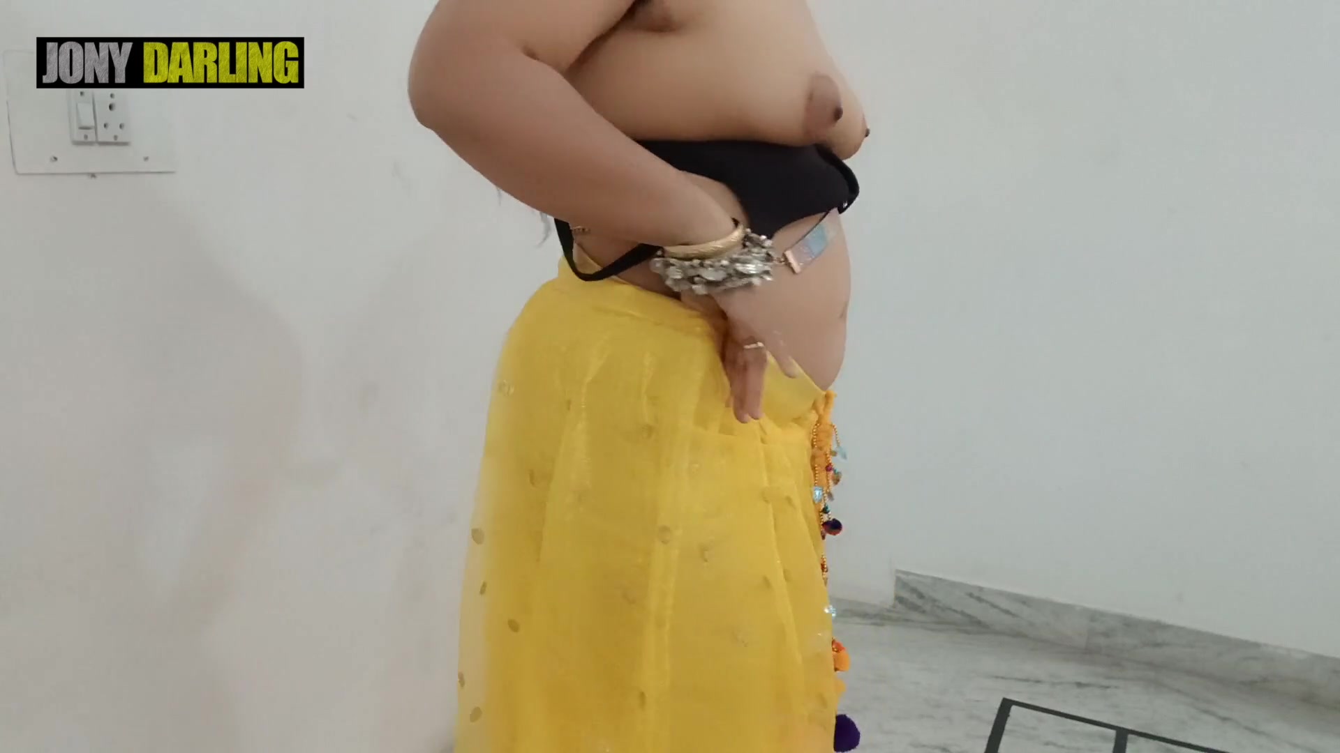 Kapde paad deya, punjabi nude stepmom, show her pussy and chuchi