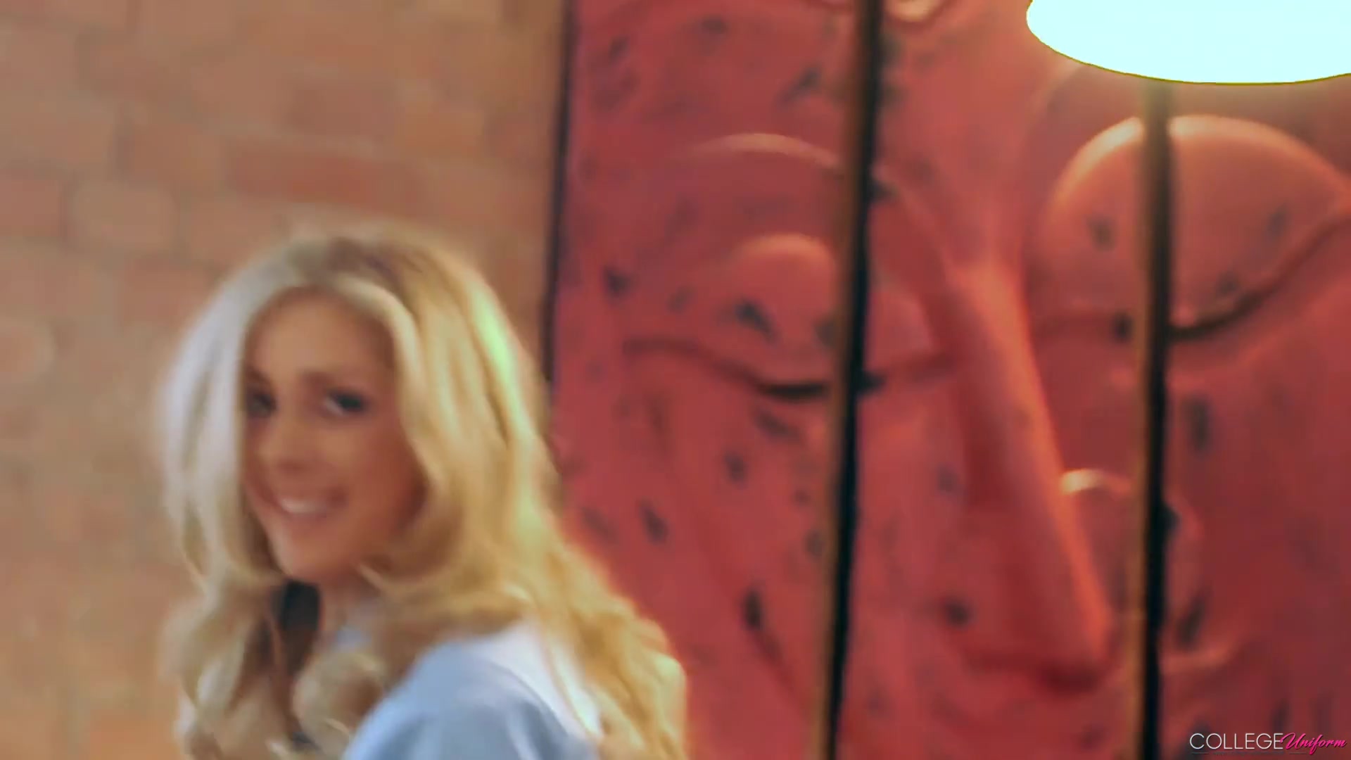 Shoot 1 Featuring Julia Crown