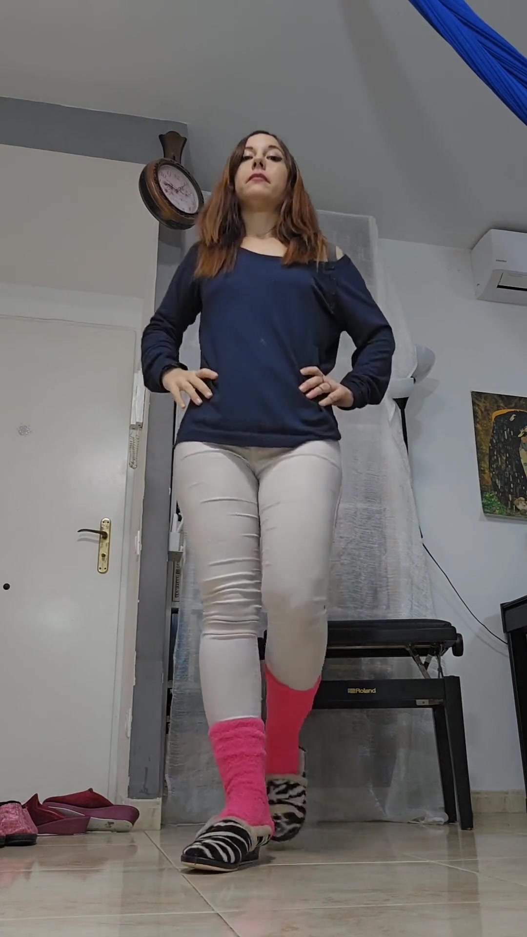 Slippers Modeling and Masturbating, Spanish Slippers