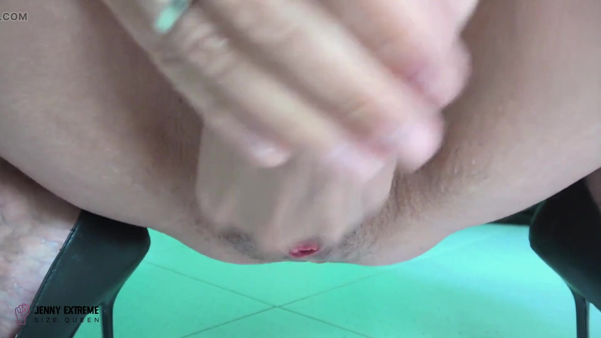 Solo Fisting Training