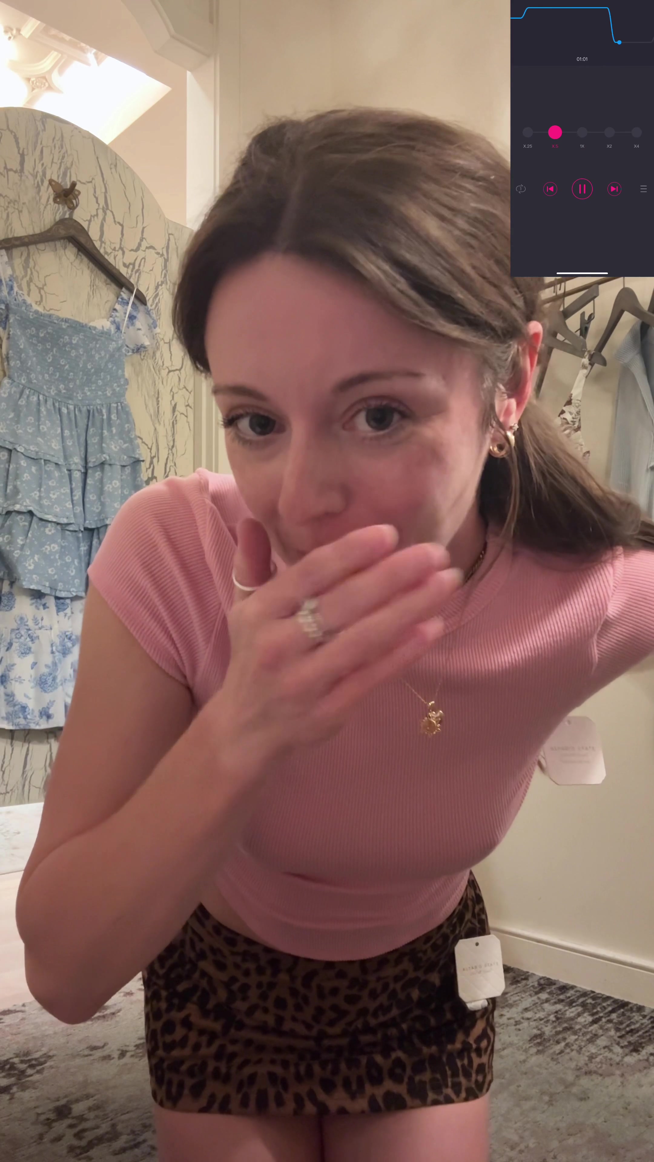 Cumming Hard in the Change Room!!