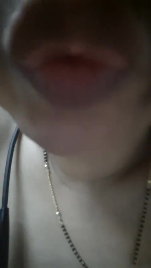 Red saree mai desi sexy marathi bhabhi