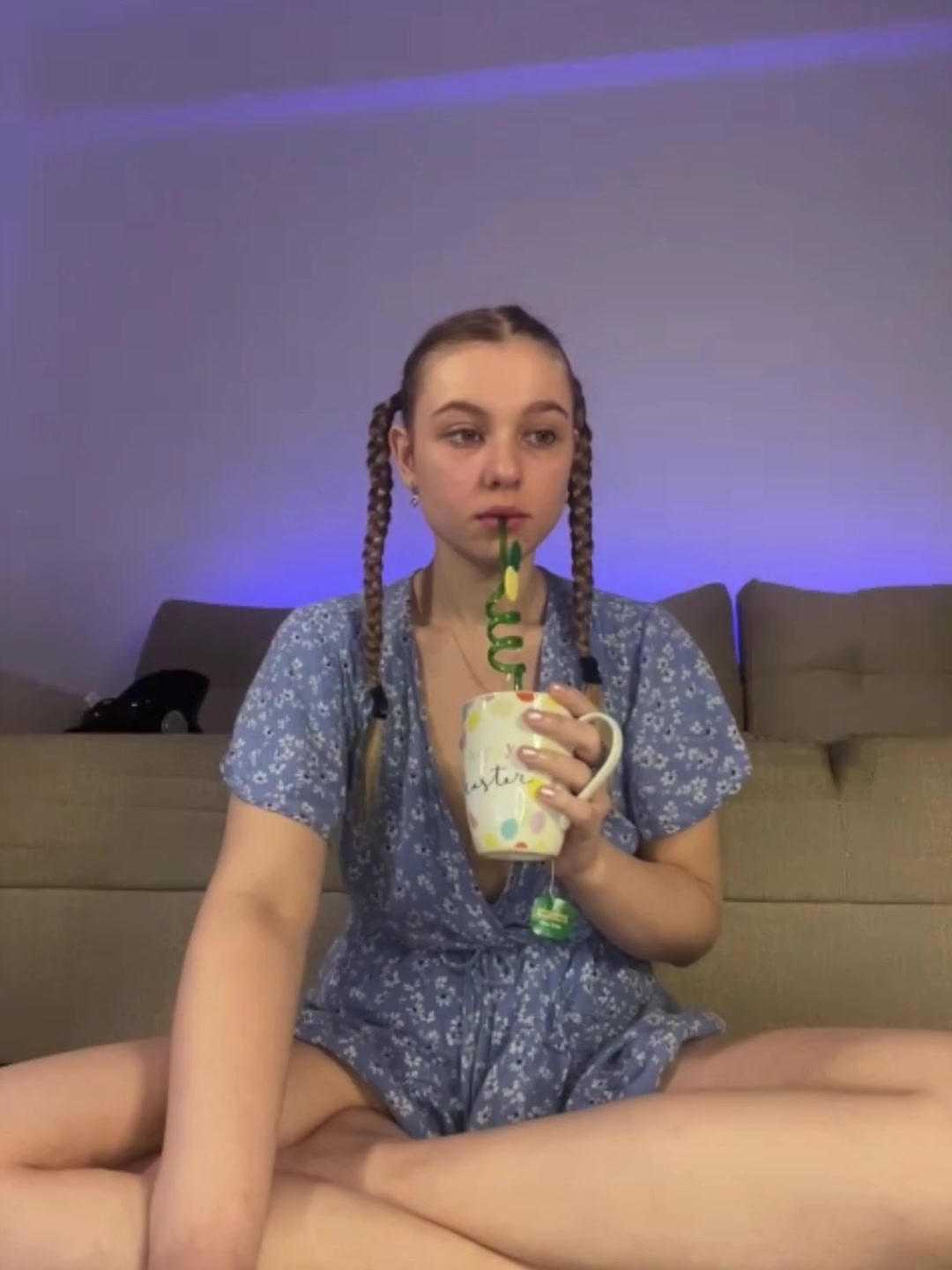 Fingering pussy and feet content