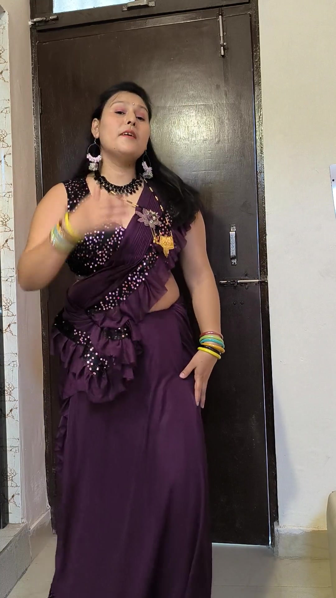 Desi Puja Bhabhi Nude Dance