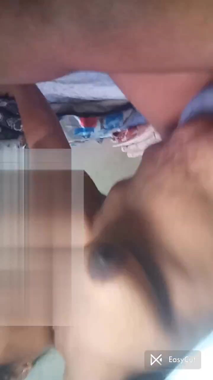 Stepdaughter Enjoy in Ungle