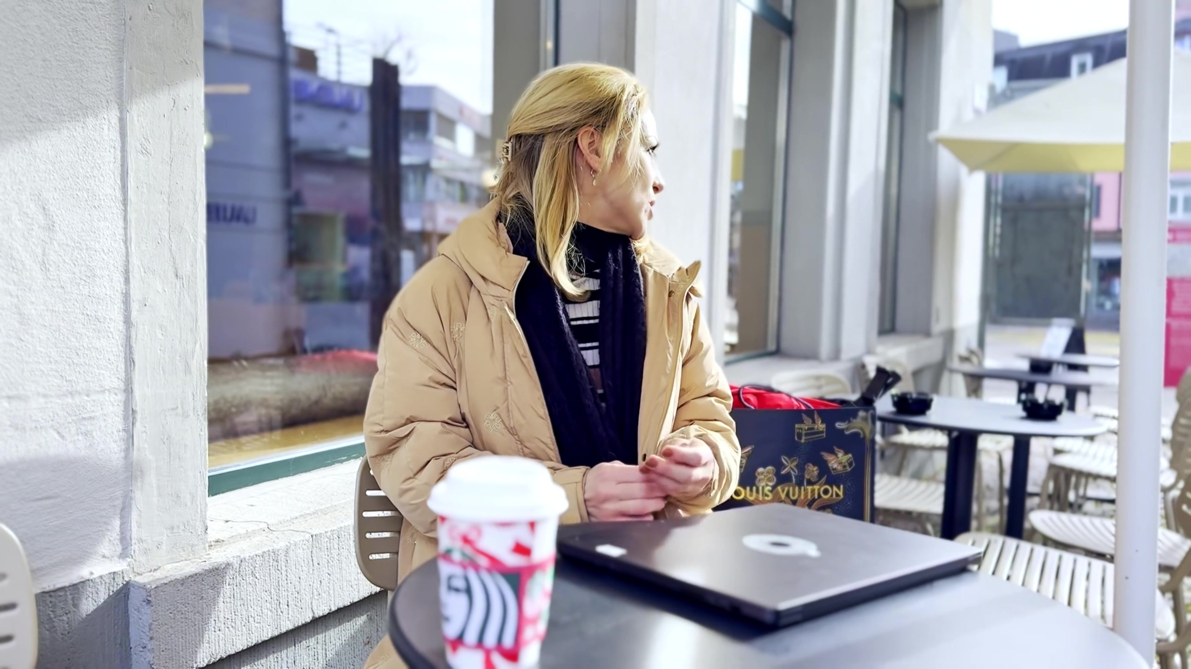 Fluid Splash Performance ART