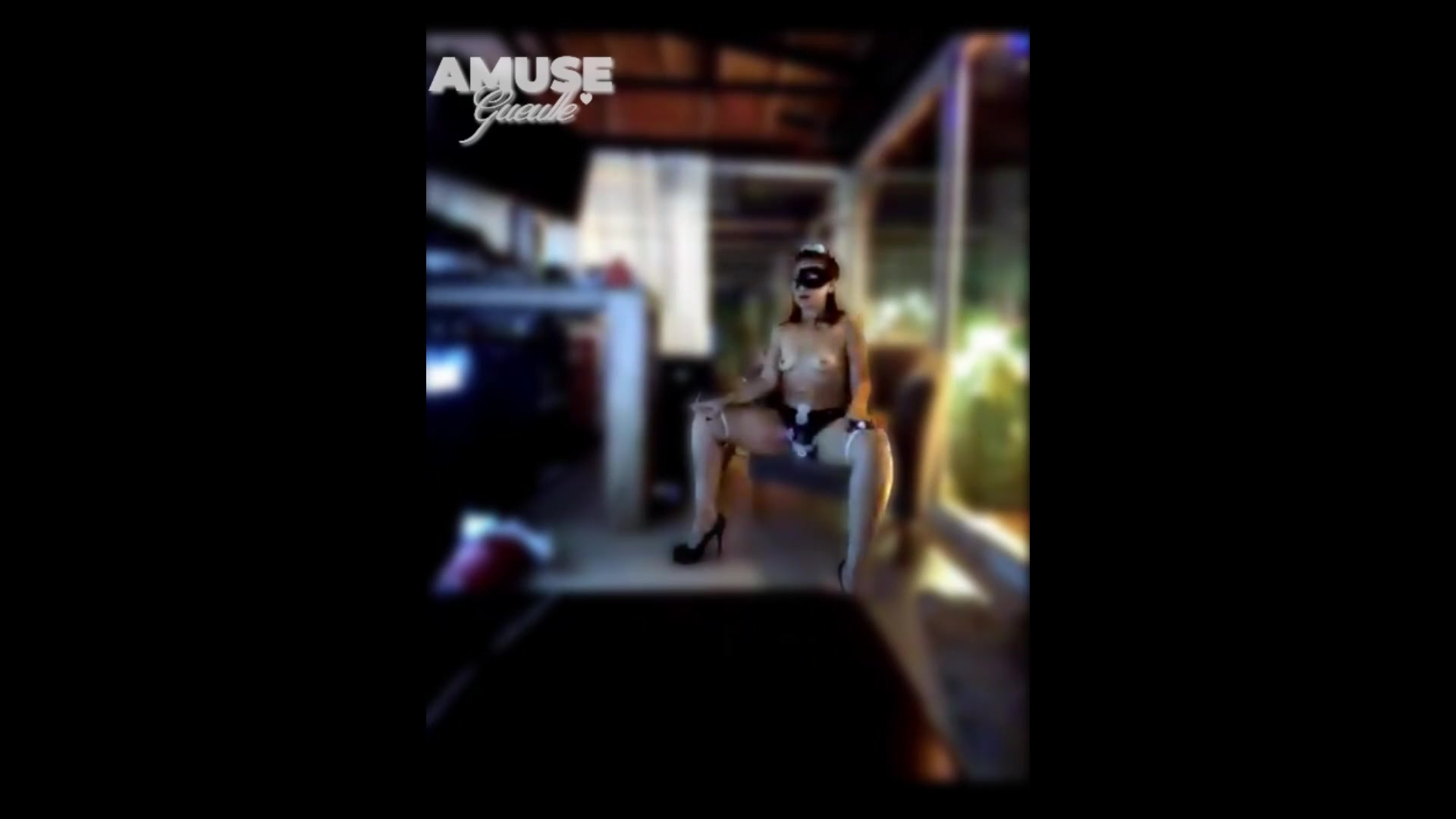 Amateur wife getting off