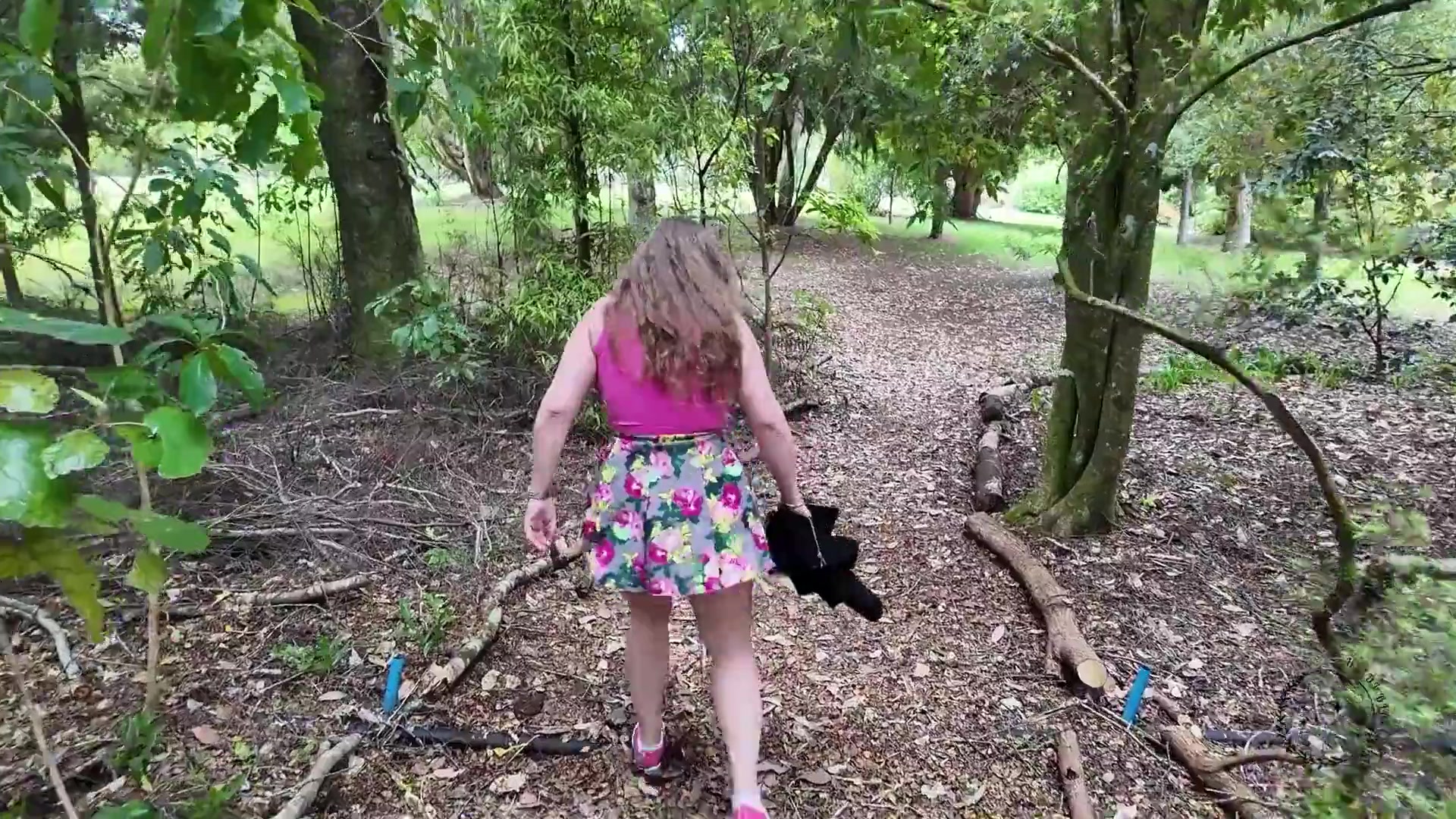 Flashing And Masturbating At The Botanical Garden