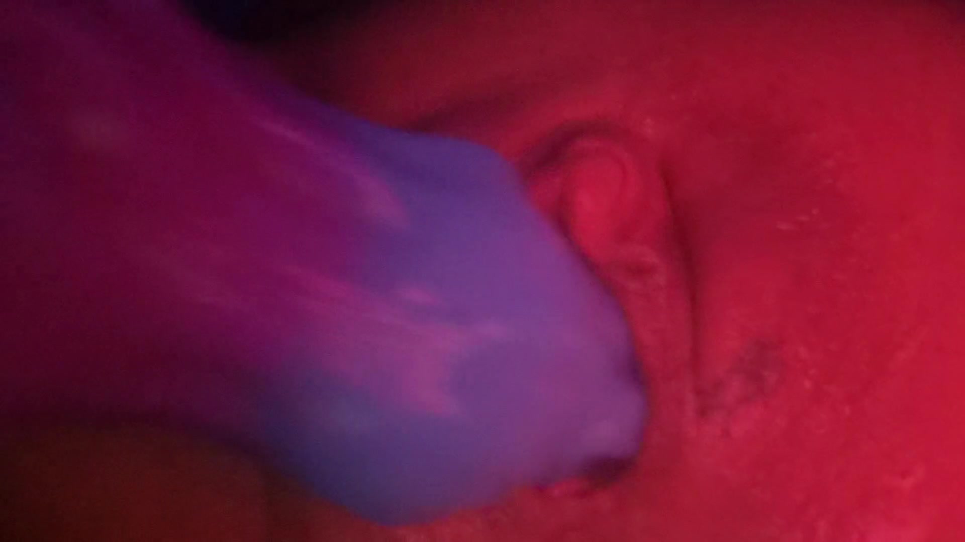 Whore fucks her used loose cunt