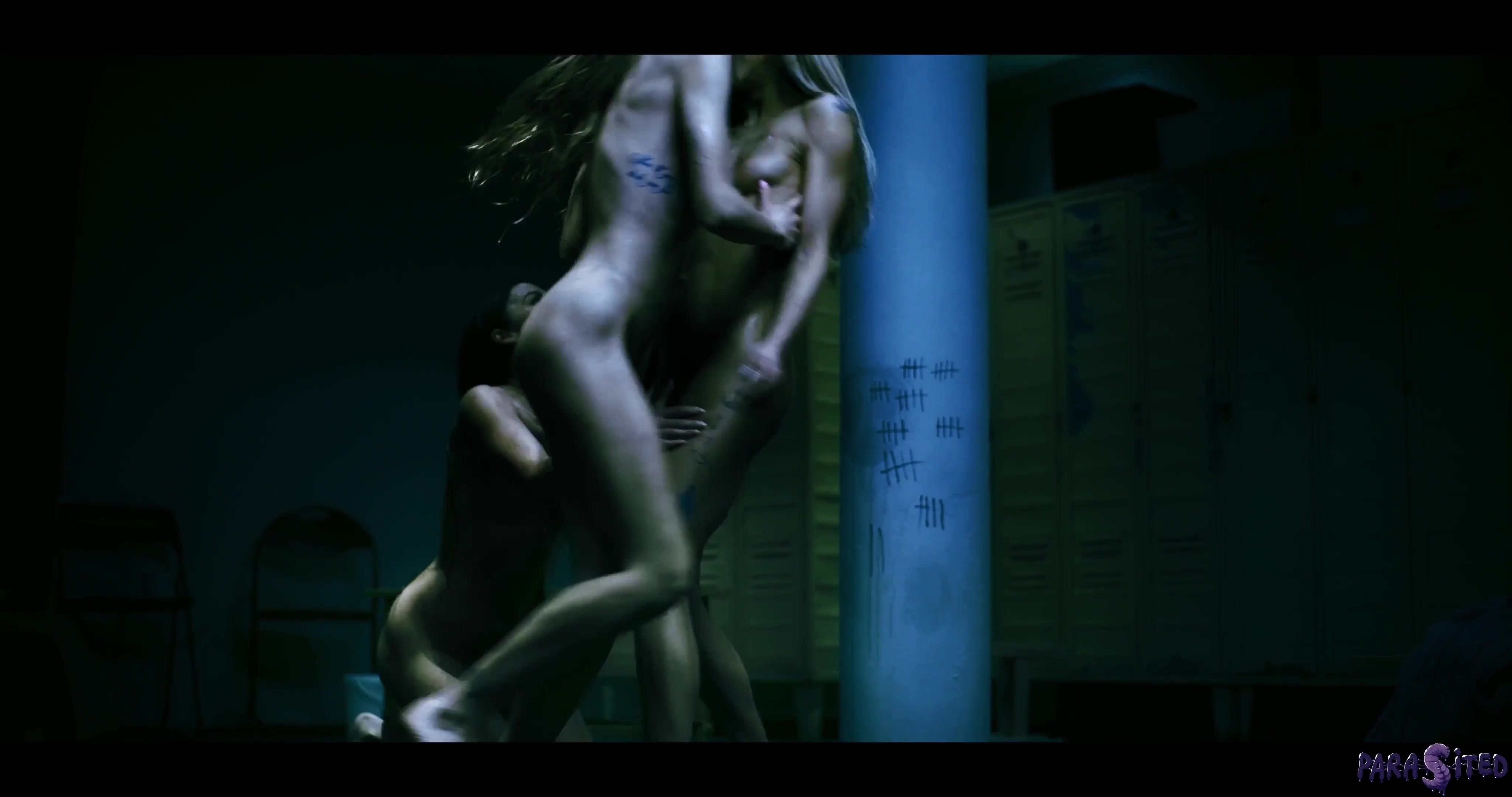 Hardcore Parasited Lesbian Sex - Girl on Girl Threesome Action with LOADS of Squirt