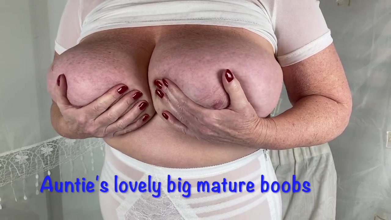 Aunty Sandra in White Rago Girdle