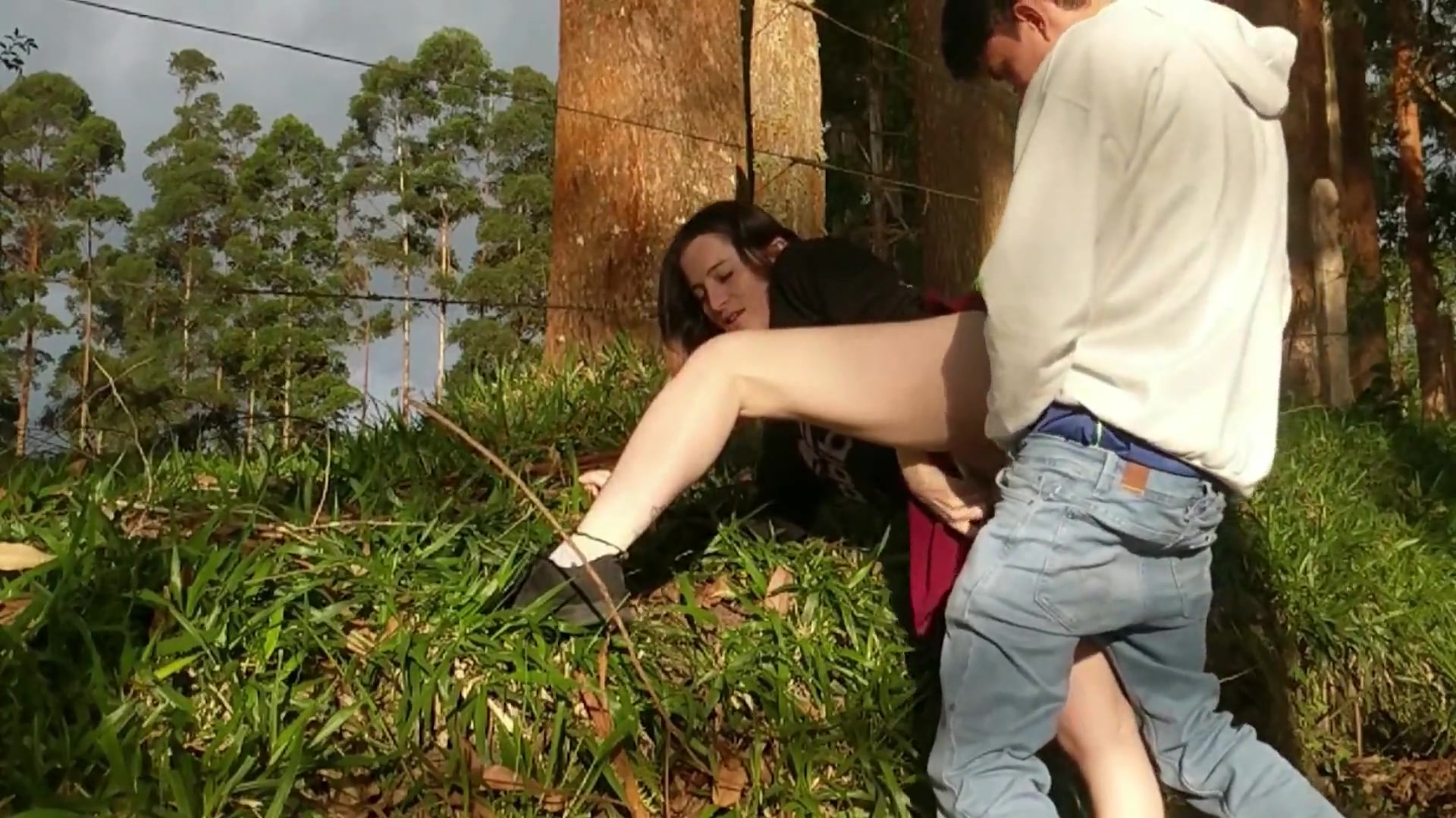 THE PICNIC ARRIVES AND YOU CRAVE OUTDOOR FUCKING