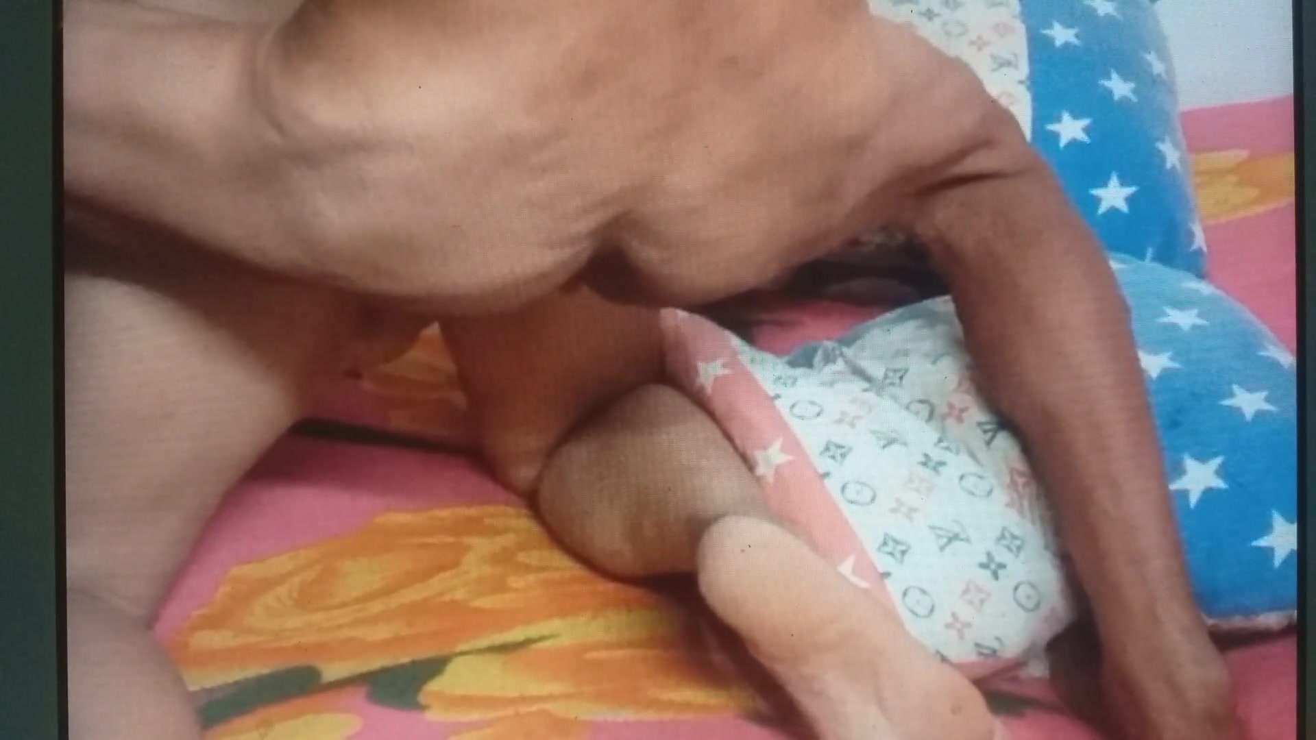 she hits me ,i cum to her pussy inside