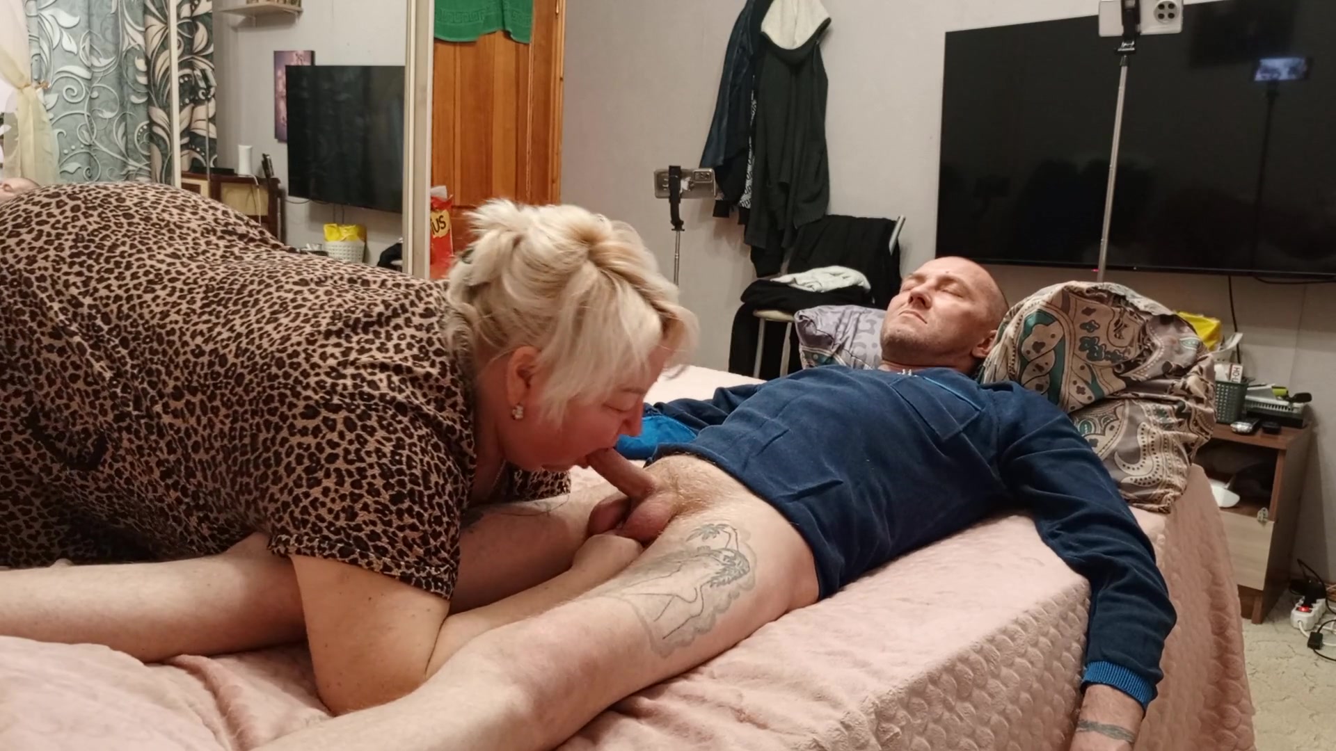 My mother-in-law interrupted my hand job, gave me a deep blowjob and swallowed my cum