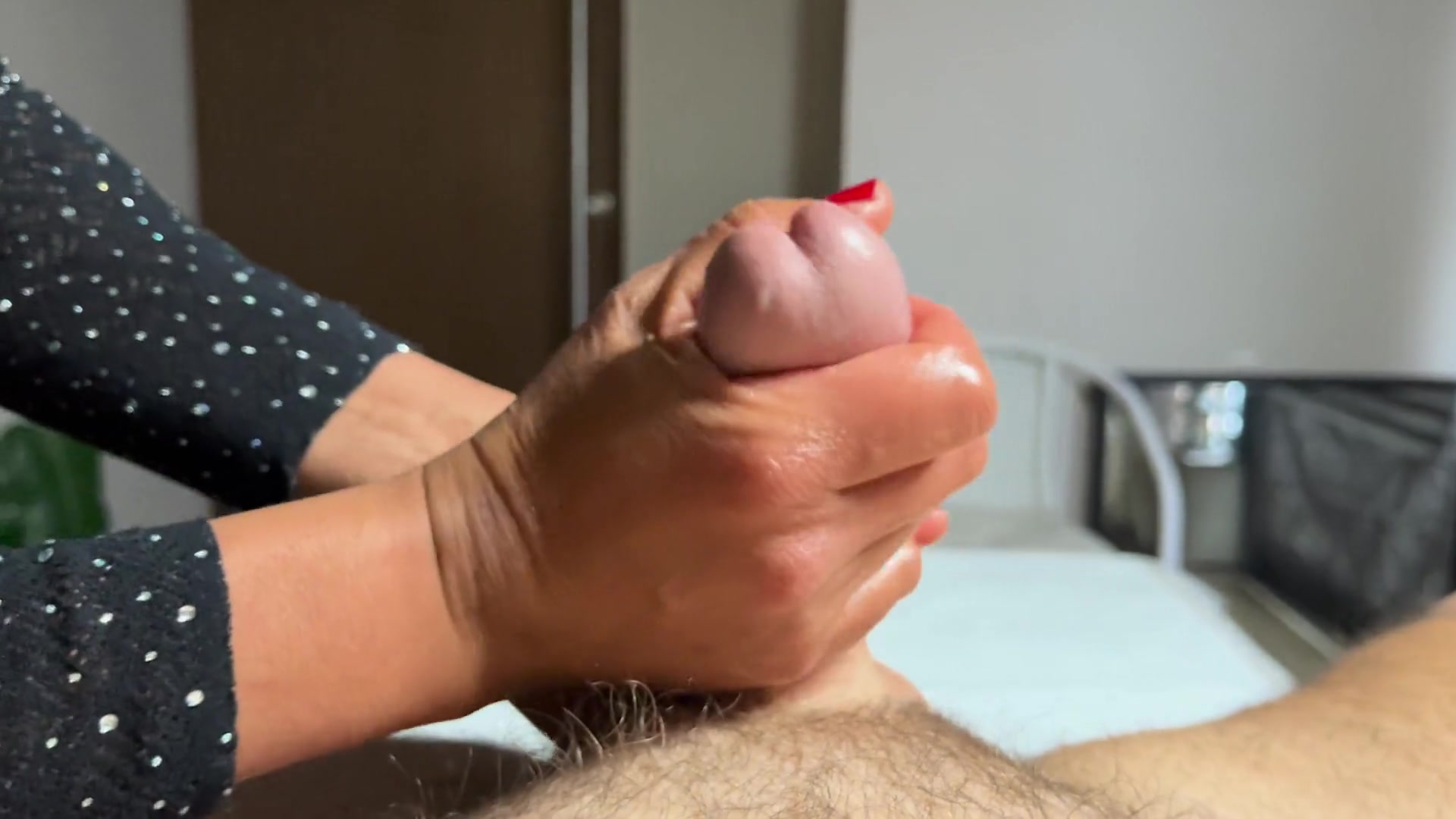 Great Cock Massage and Happy Ending at Massage Parlor (real)