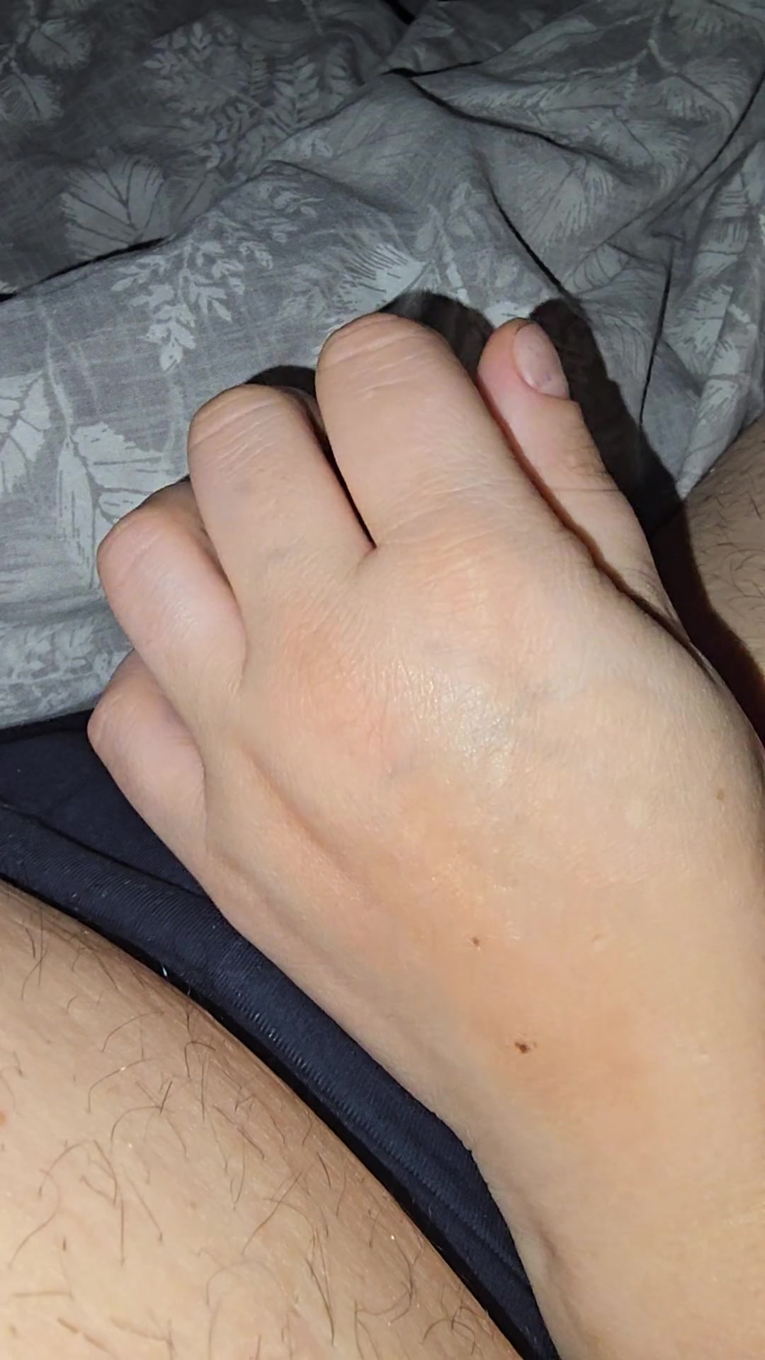 Step Mom Every time she pulls on the balls, step son squirts cum or not