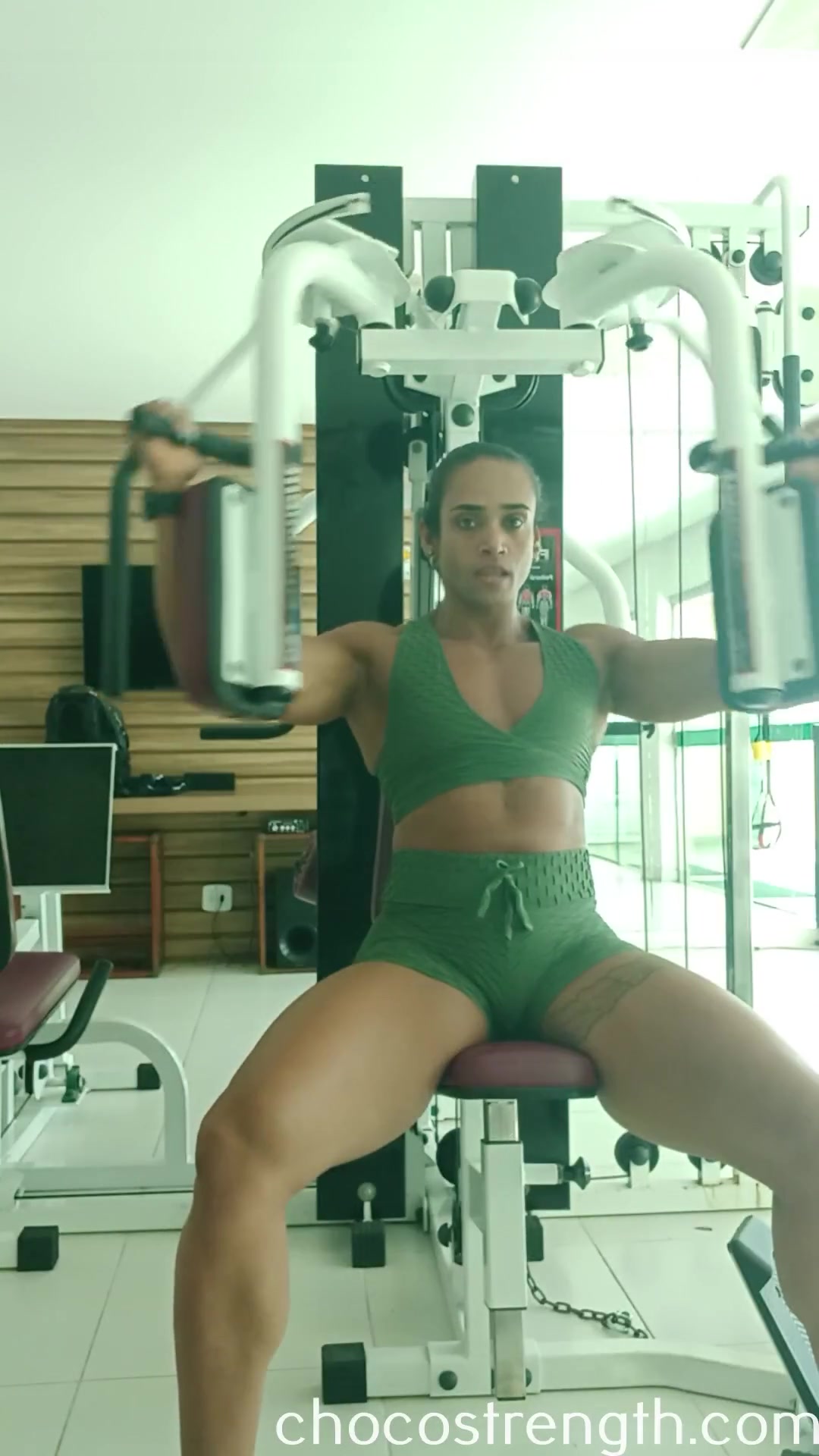 Admire this beautiful view of my perfect body