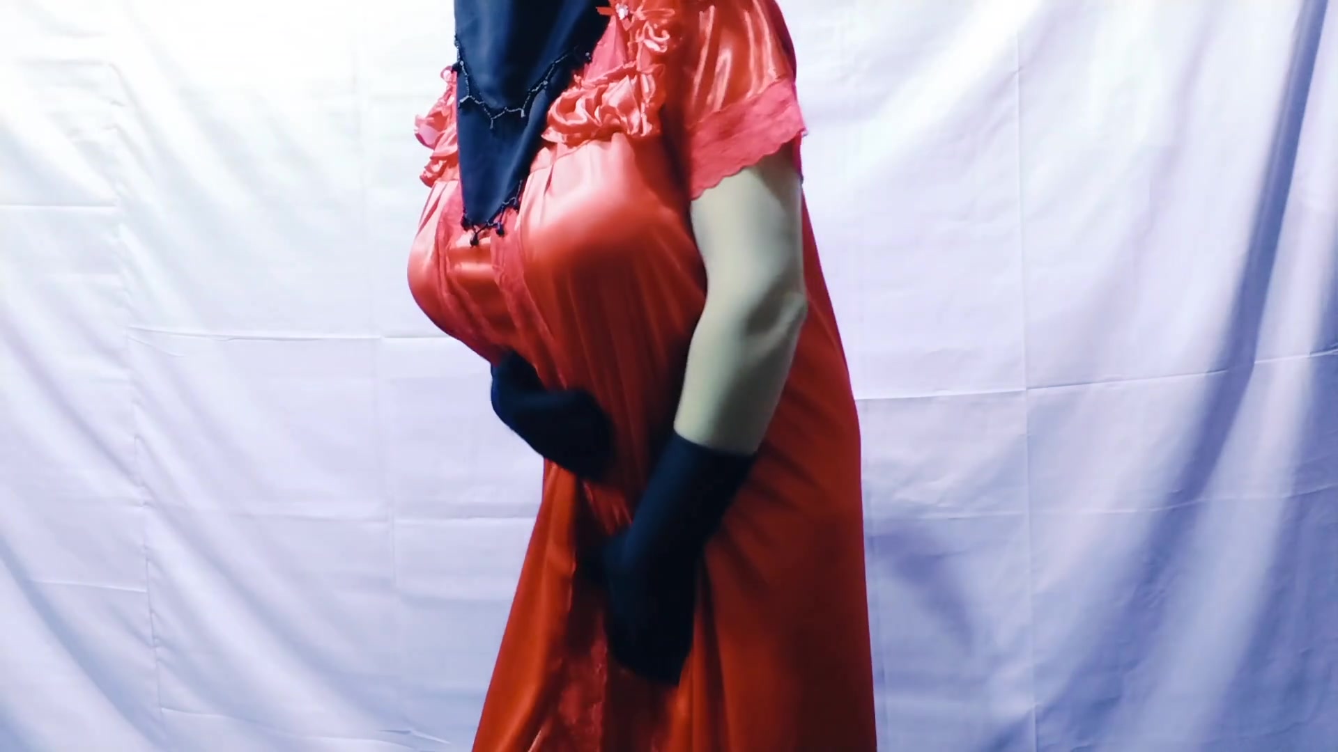 Beautiful Indian woman in nightie masturbating and talking