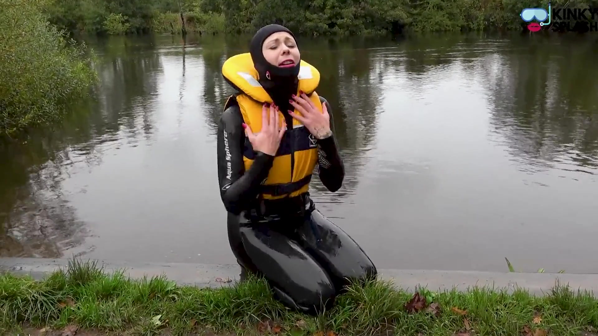 Lifejacket & Cosy Wetsuit Saves Lucy From River Disaster