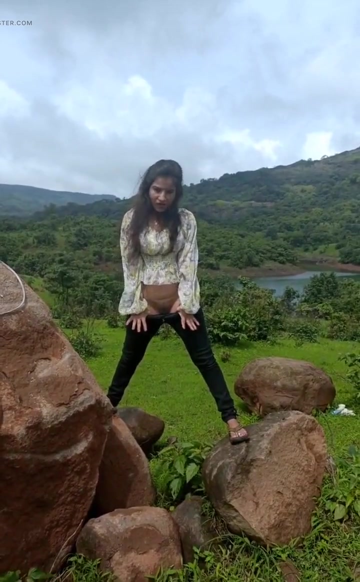 Latest outdoor exposed and tease video