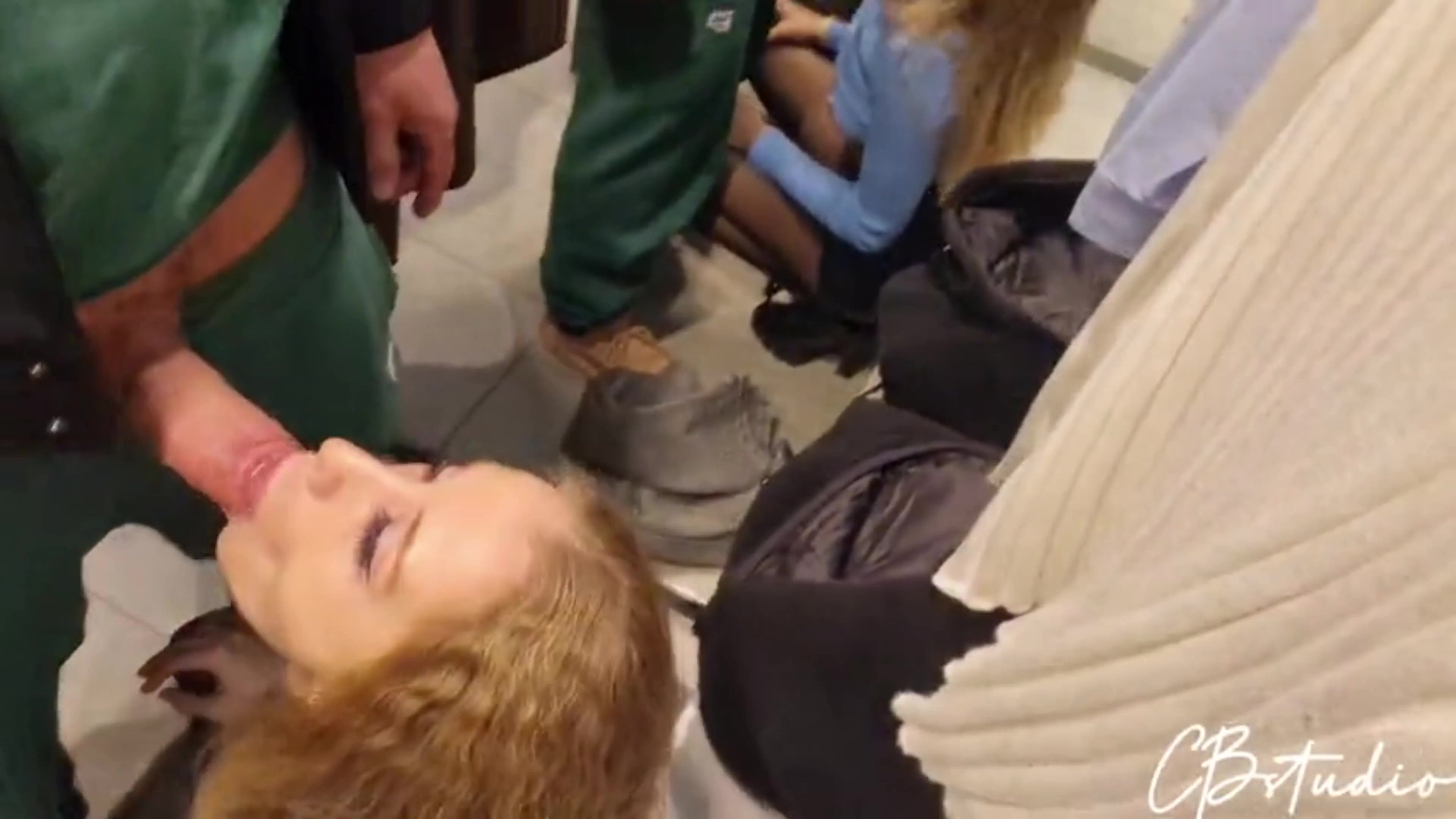 stepDAUGHTER blowjob in the fitting room