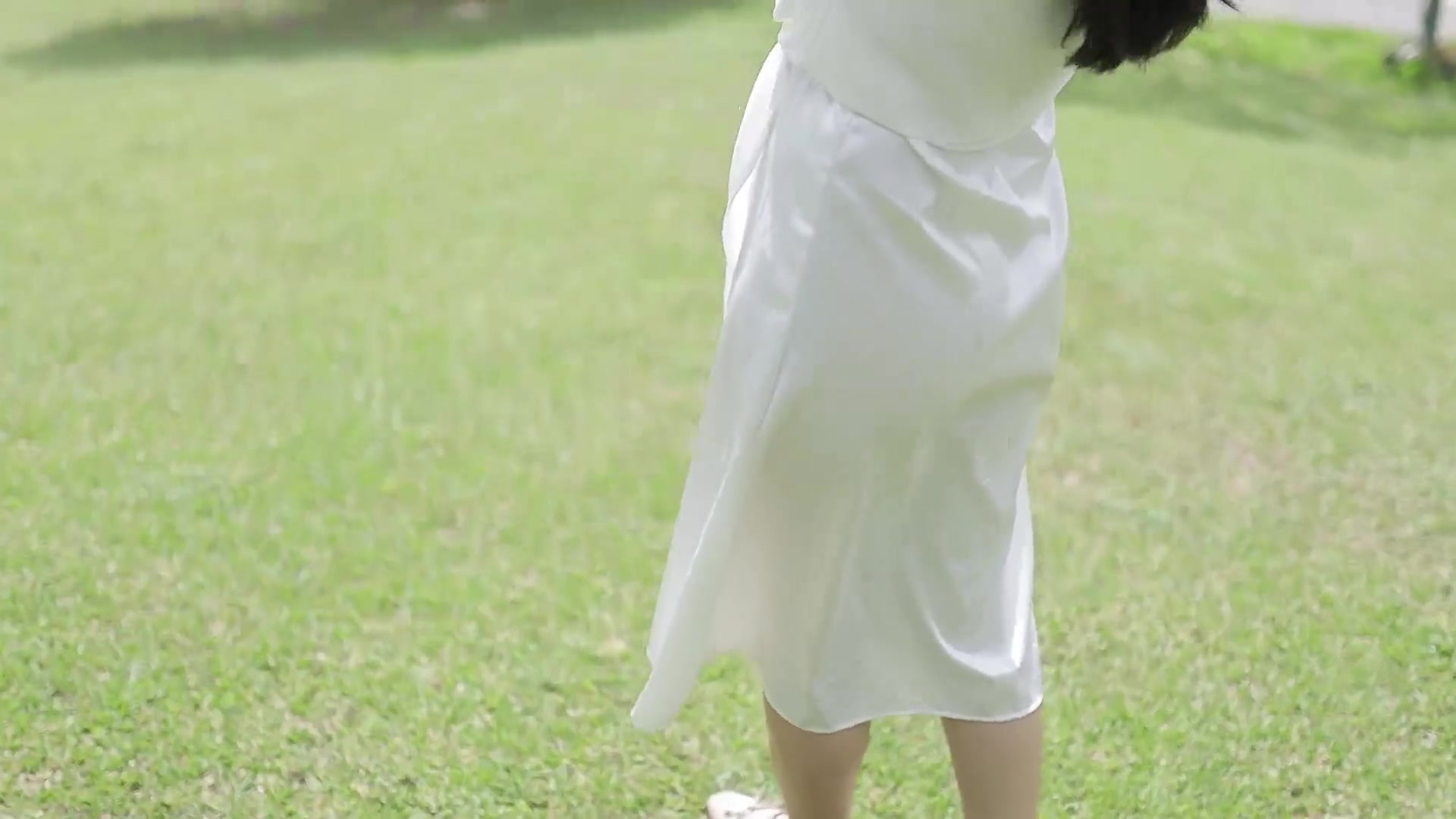 My First Public Video, Masturbate in My White Satin Dress