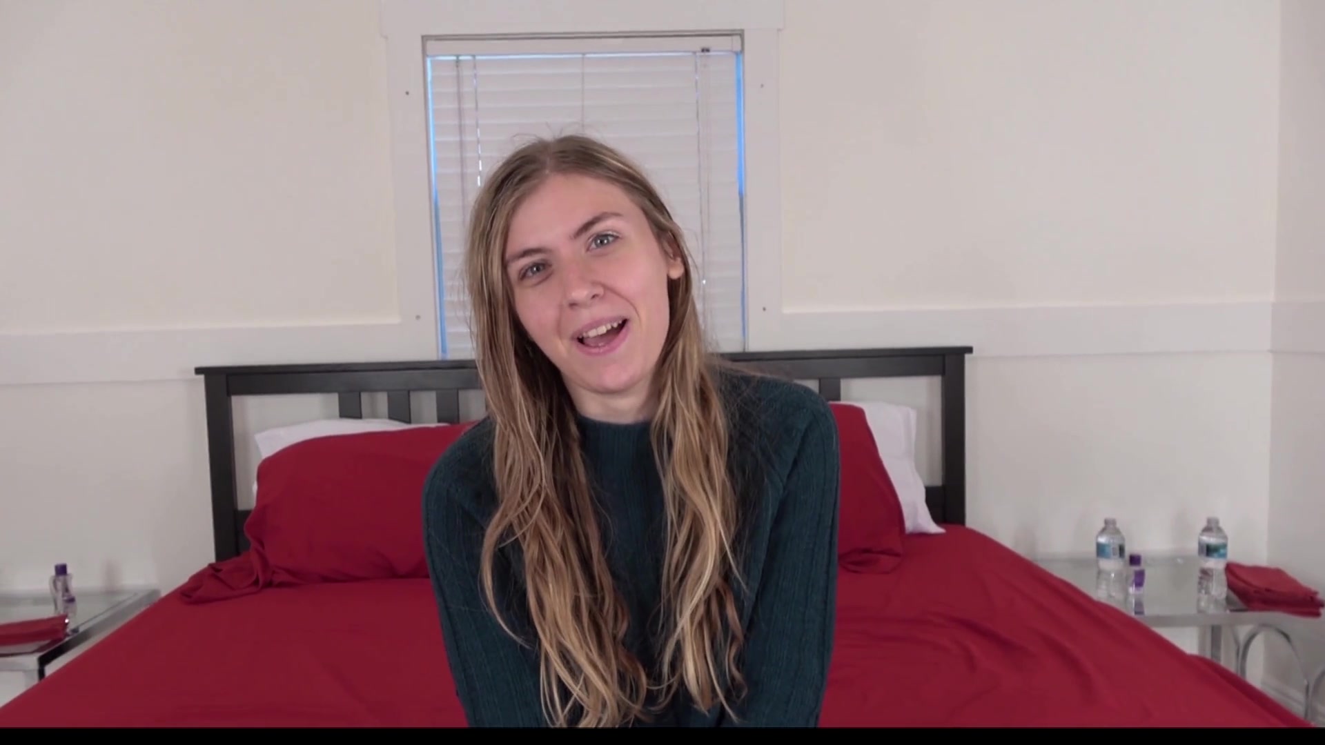 Desperate Amateurs hot miles and collage babes get their tight pussies pounded hard by big cocks.