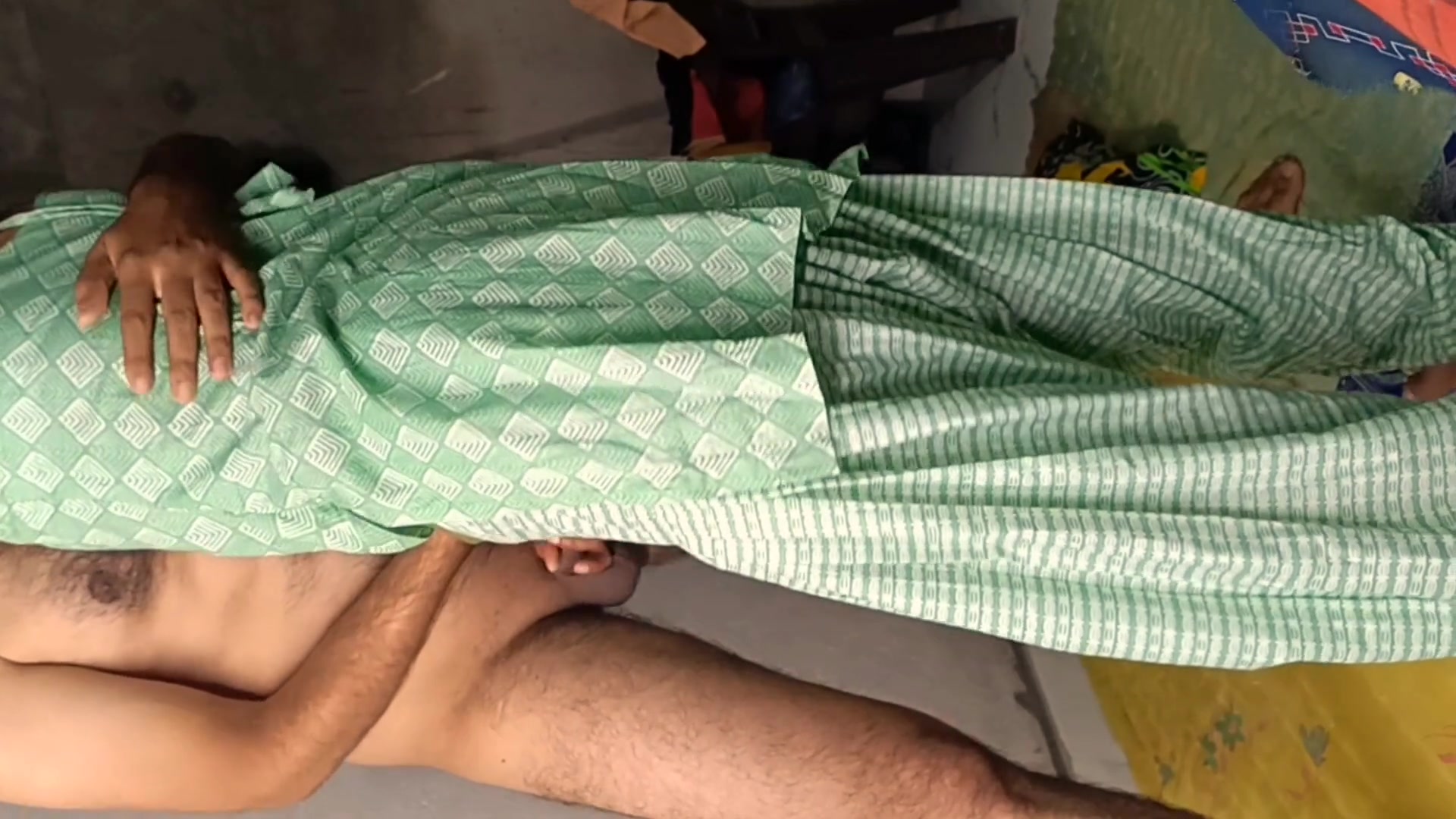 Desi maal ko ghar pe bulakar choda Beautiful hot girl Priya first time Painful sex with CLASSMATES clear Hindi audio