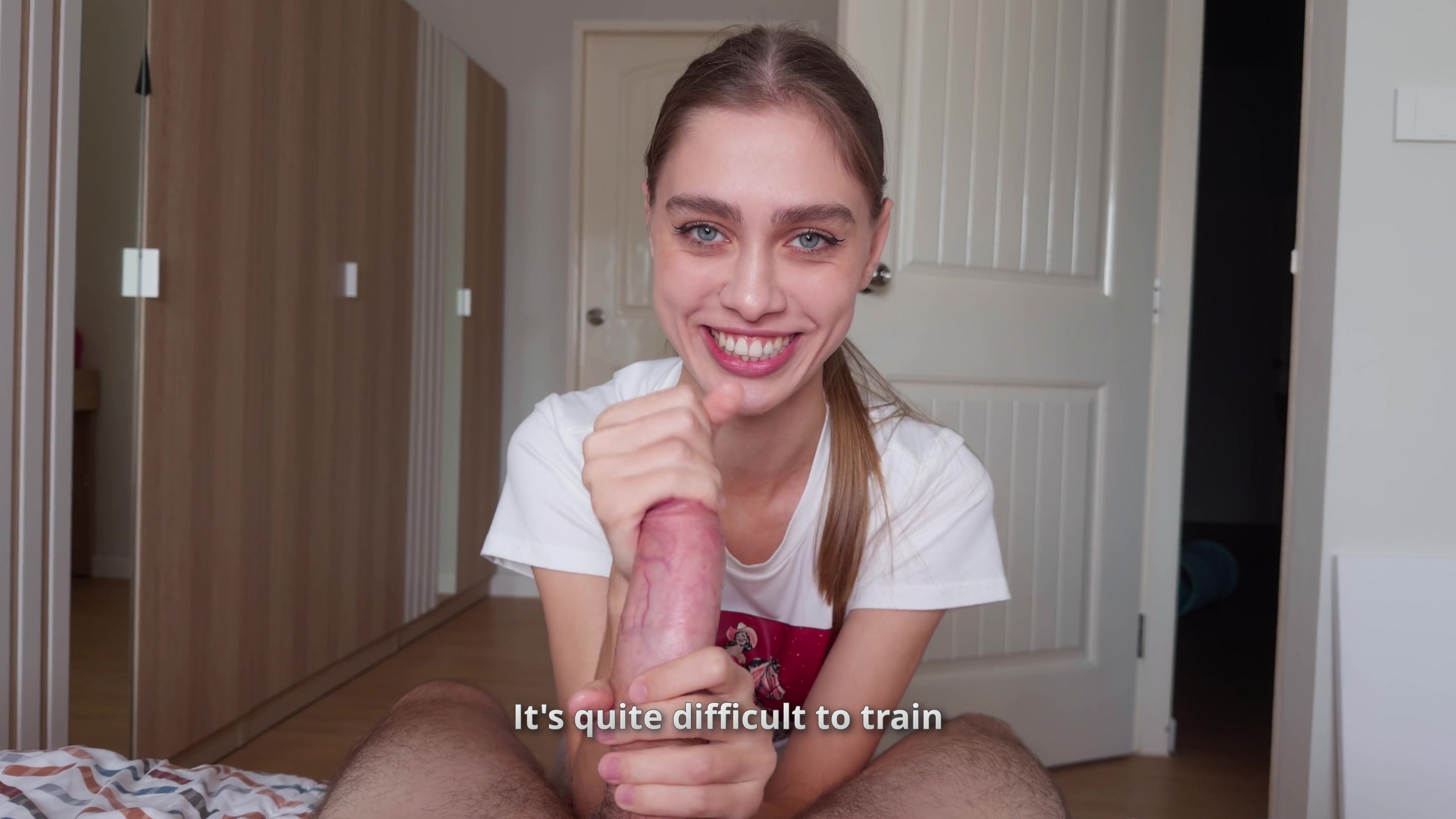 Step sis gave me a blowjob while getting ready for the date.