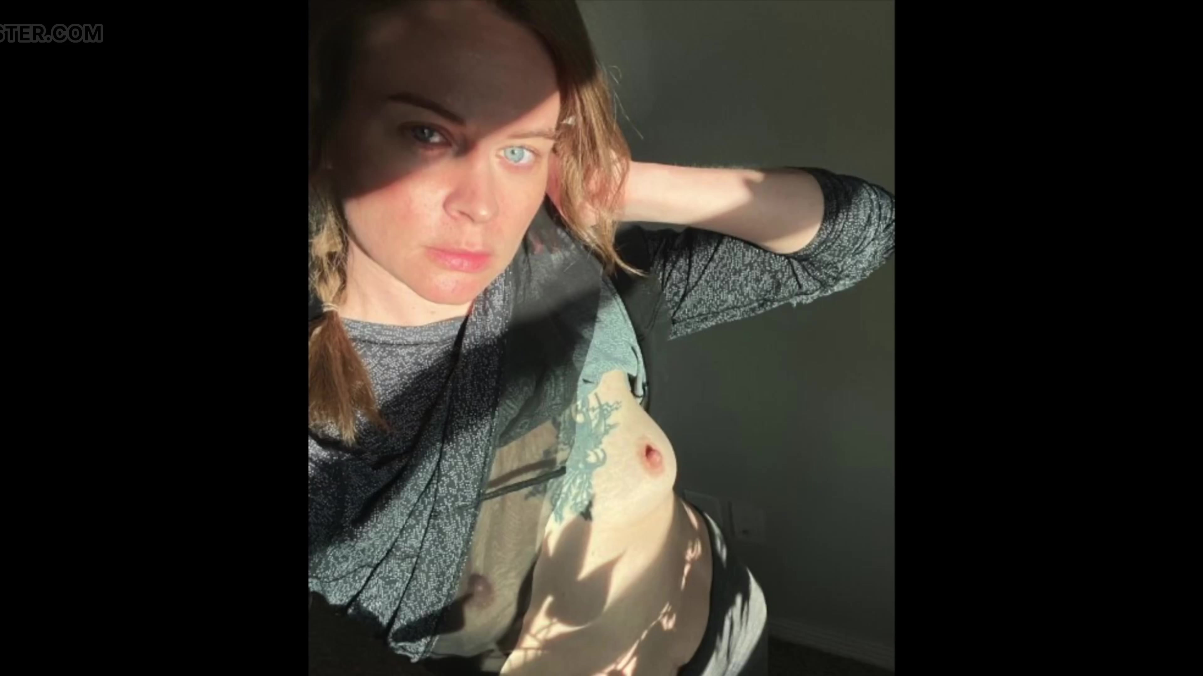 Amateur cuckold couple FMF threesome - Homemade sex