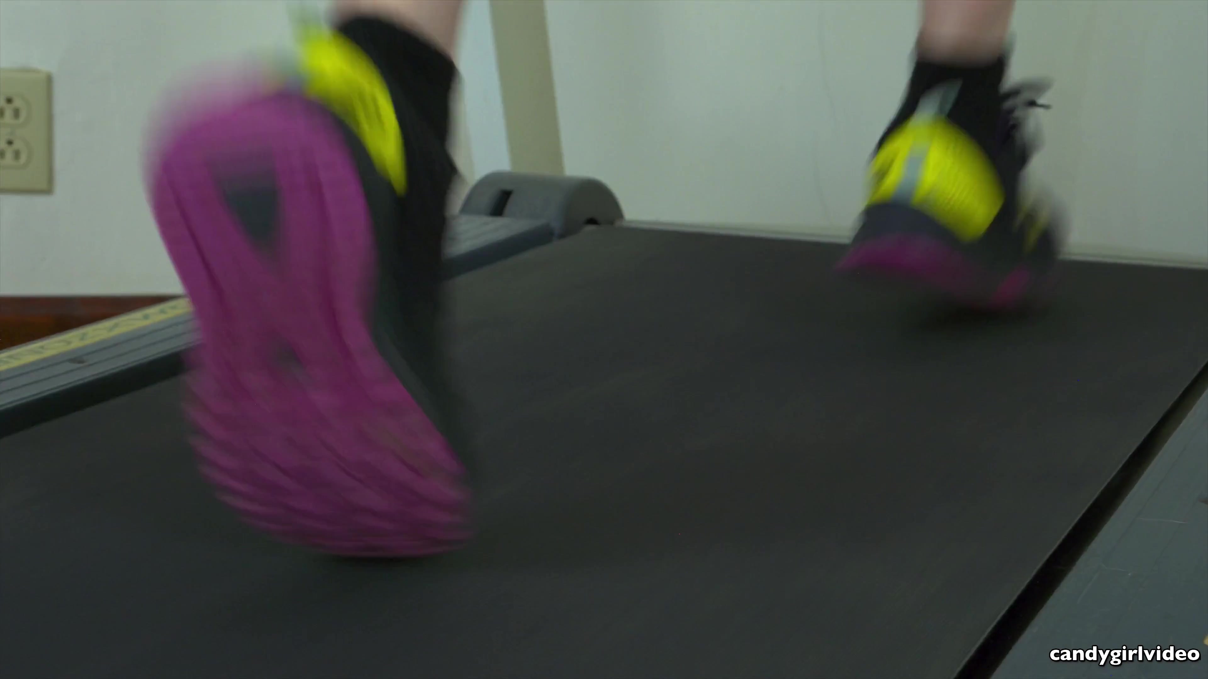 Anabelle Pync - Sexy Exercising 2025