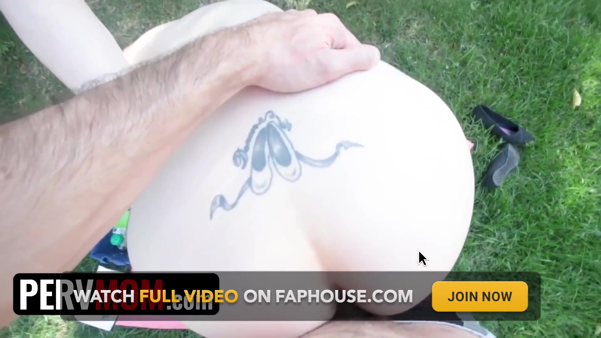 PervMom - hot redhead milf returns the favor by letting hot stud join her in her bubble bath