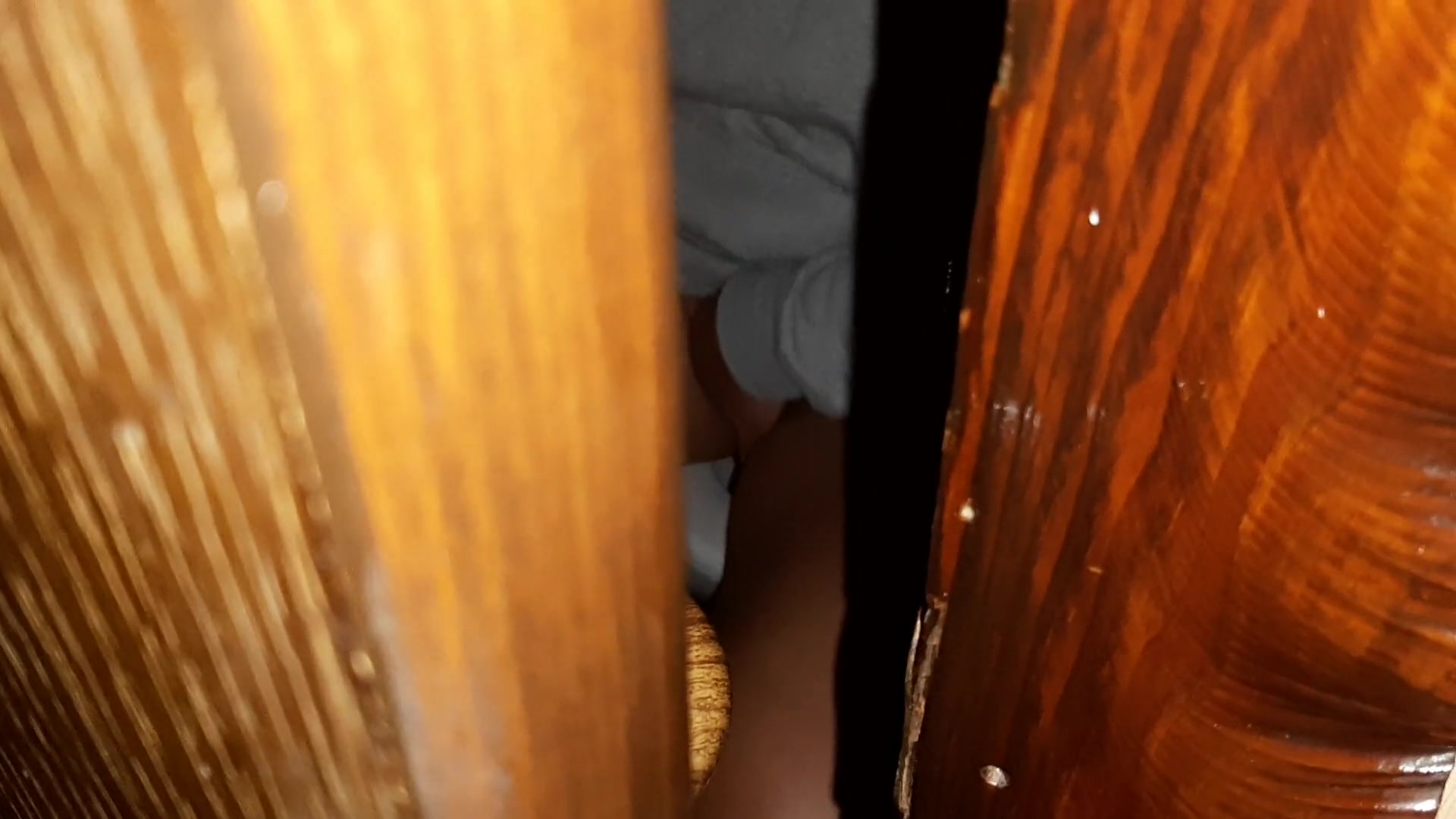 I'm catching on my stepsister masturbating in the toilet