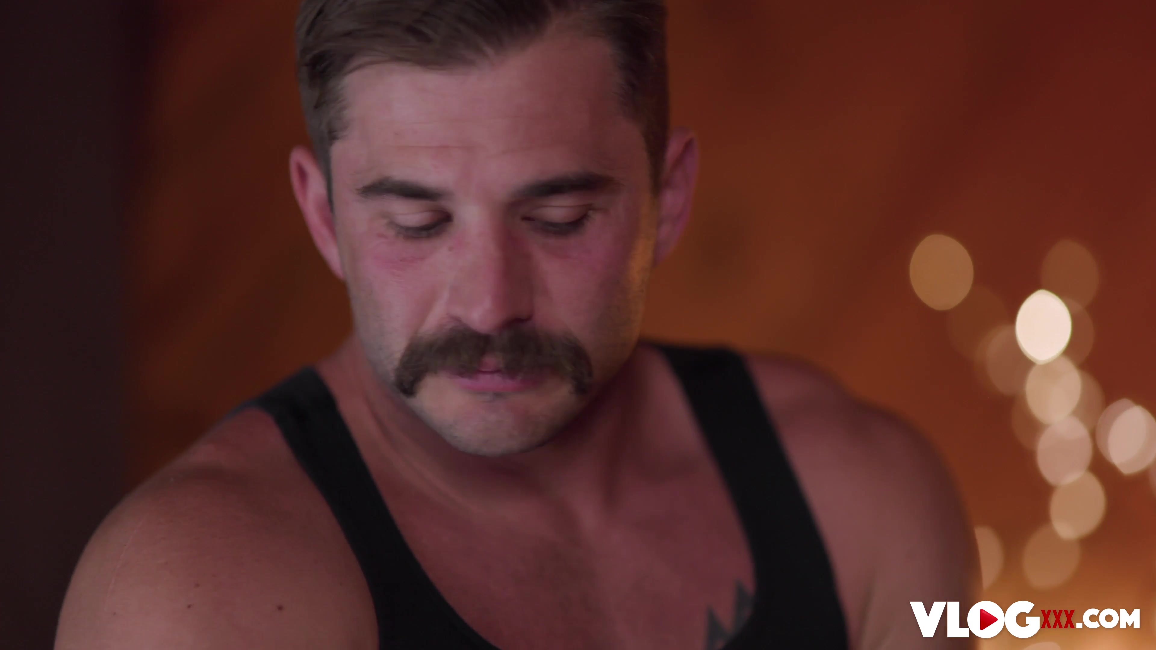 Tattooed Hottie Kathryn Mae Gets Fucked By Big Dicked Masseur