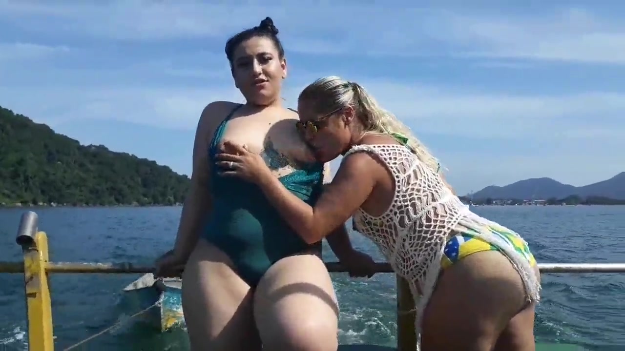 Exhibitionism on the Boat in Public with Paty Butt and Her Stepcousin Agatha Ludovino
