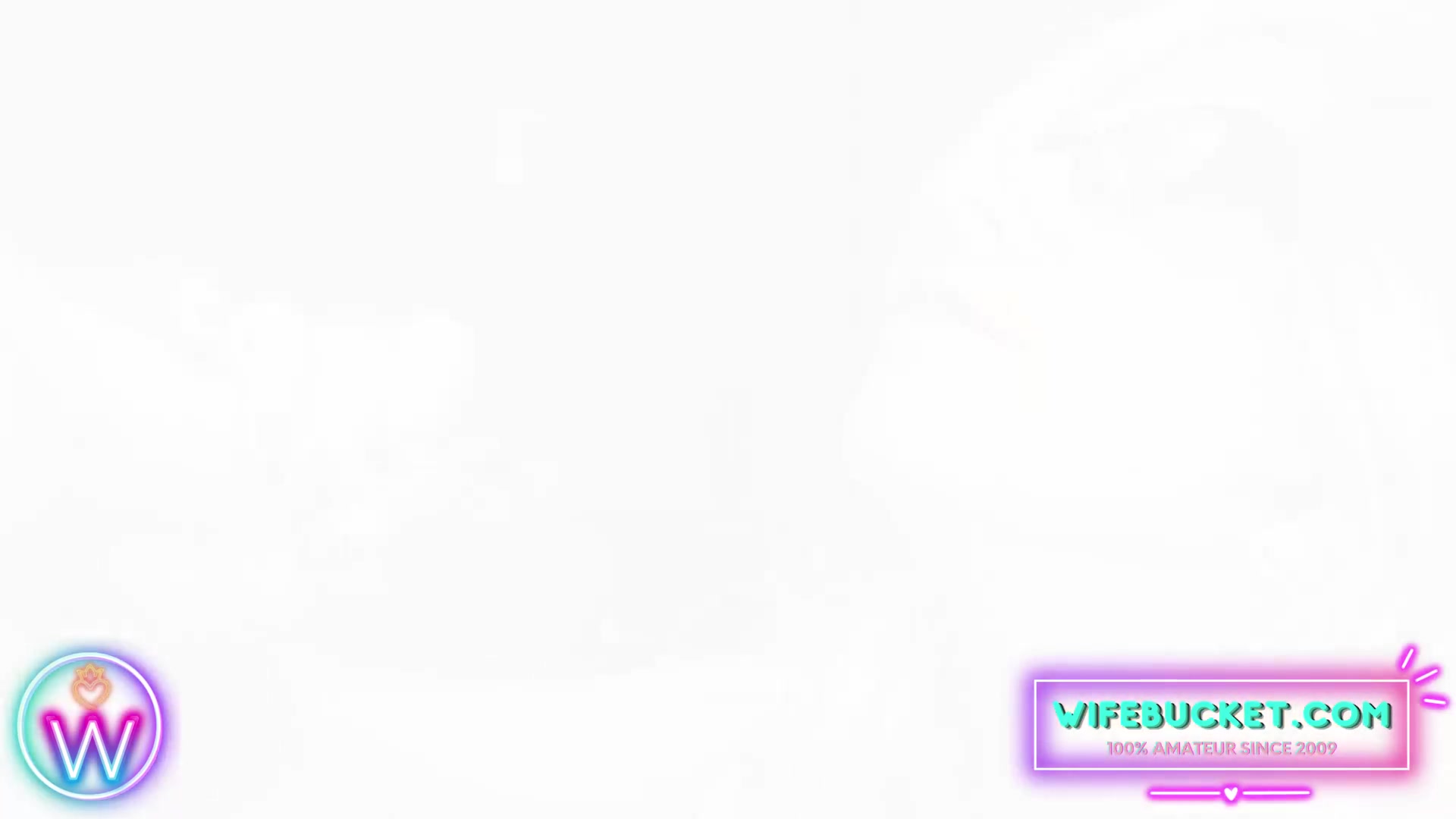 Amateur MILFs by Wifebucket - Cuckolding wife gets a huge facial from her bull