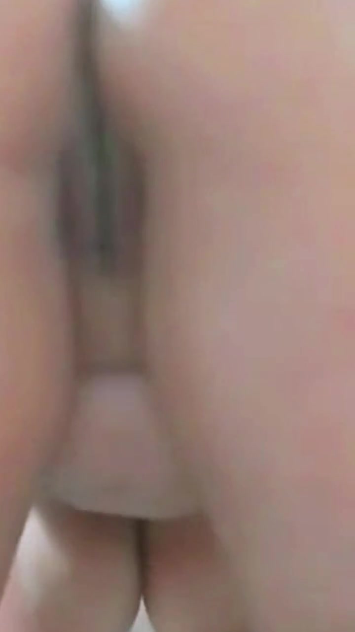 Staifiya hajat b bzazalha lakbar f la douche tbanyita shiha