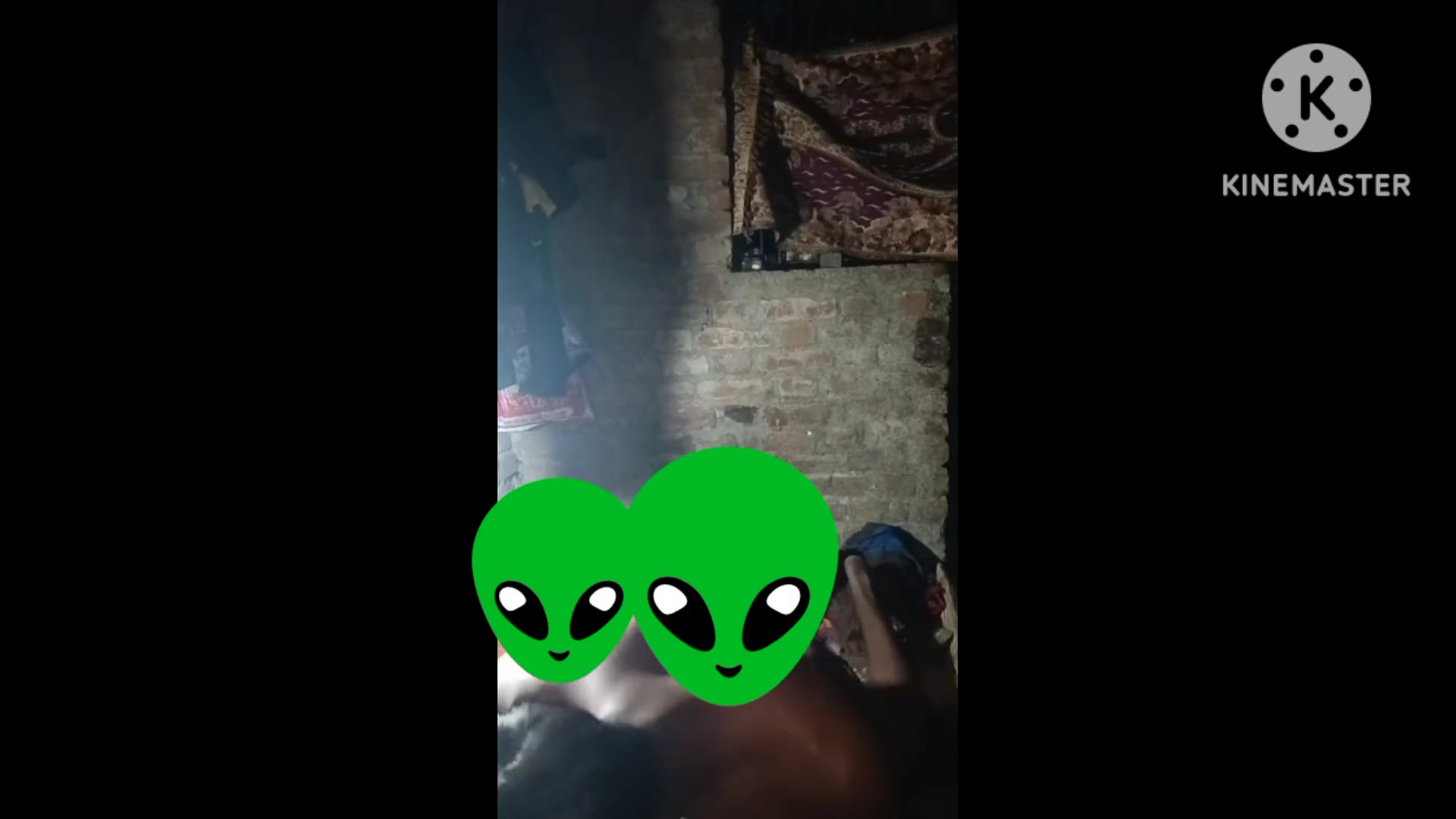 Village bhabhi ki badi badi chuchi