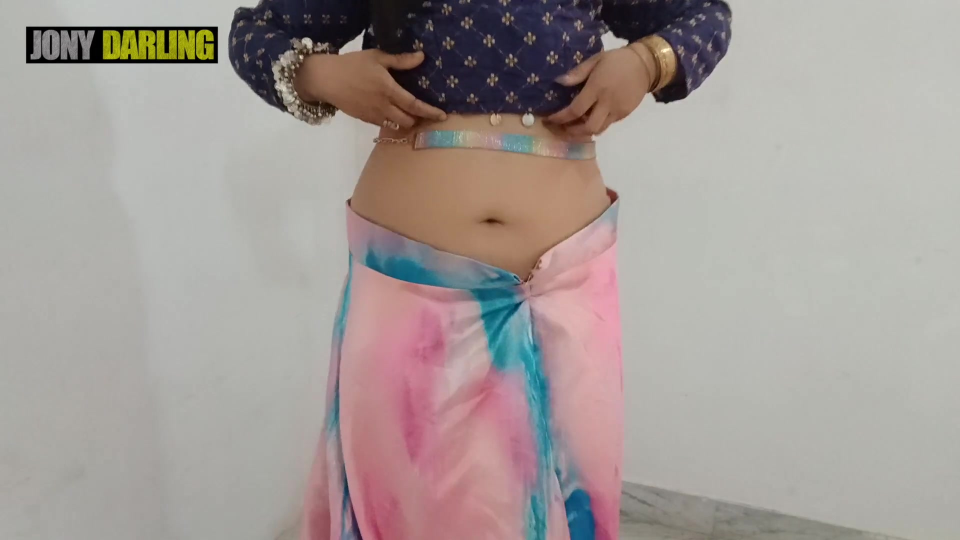 Choos lai tu ambiya punjabi chubby girl nude dance and erotic seduction